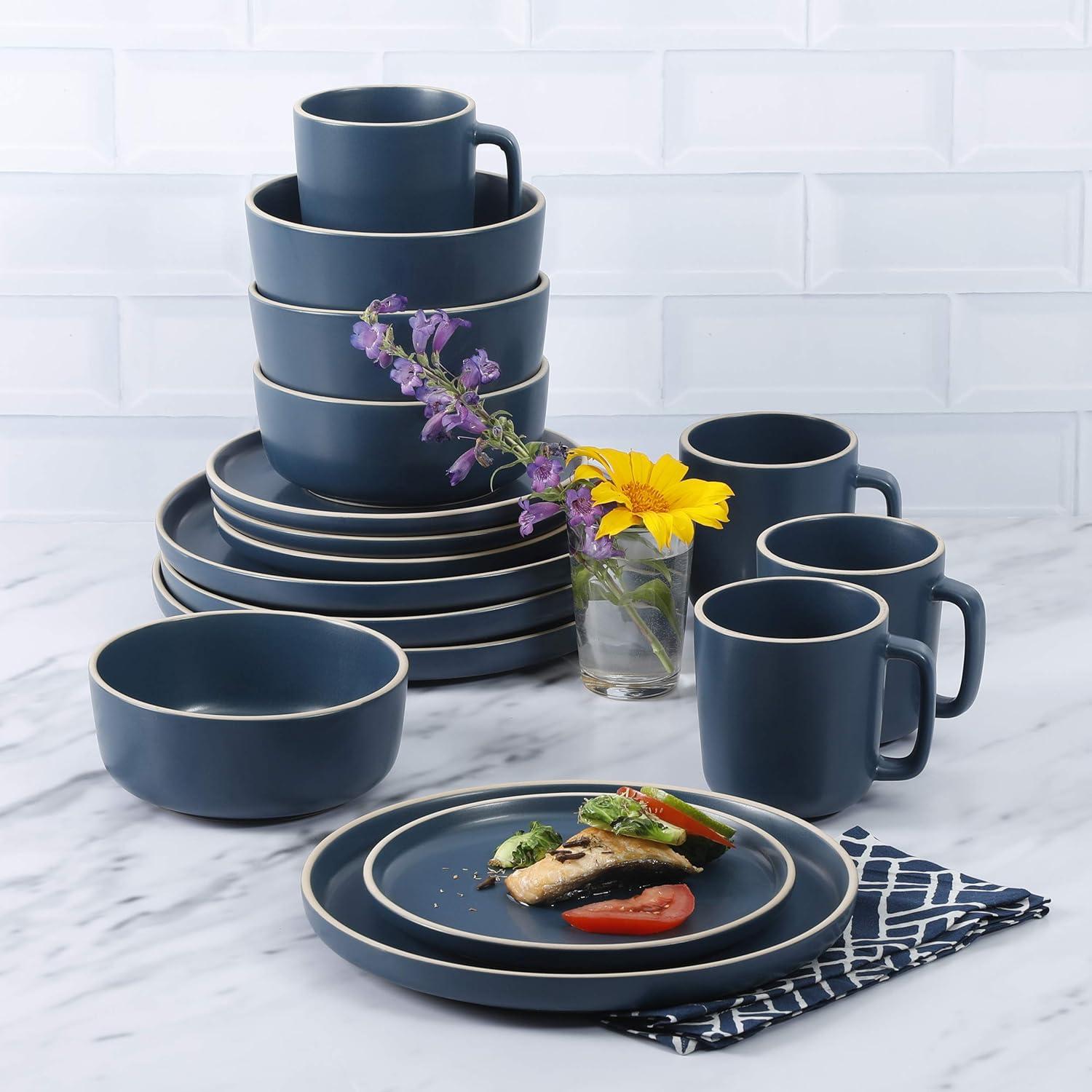 Zuma 16 Piece Dinnerware Set, Service for 4