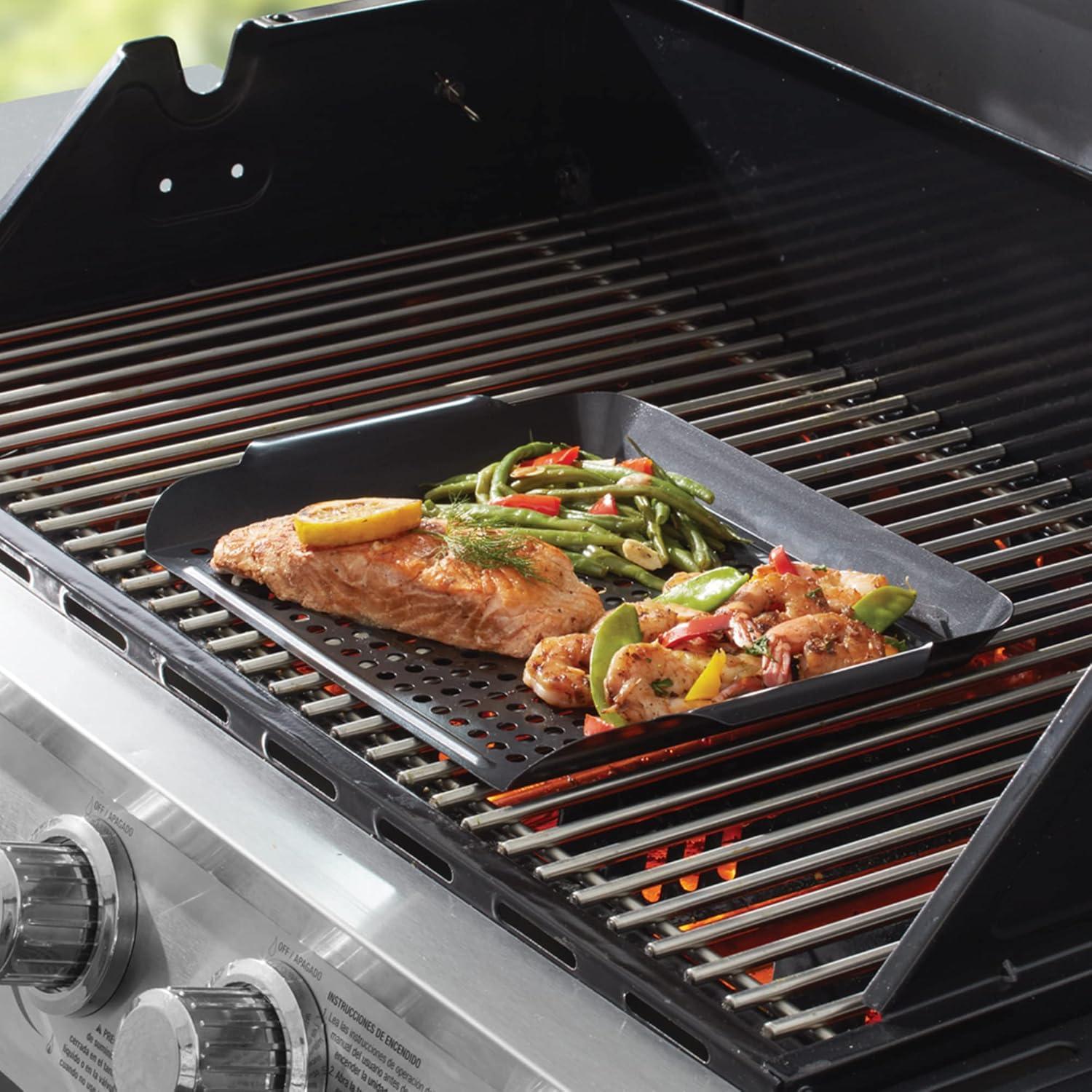 Mr. Bar-B-Q Premium Heavy Duty Non-Stick Grill Topper | Rust Resistant Grill Pan with Handles | Easy to Use Grilling Accessories | Great for Seafood & Vegitables, Medium
