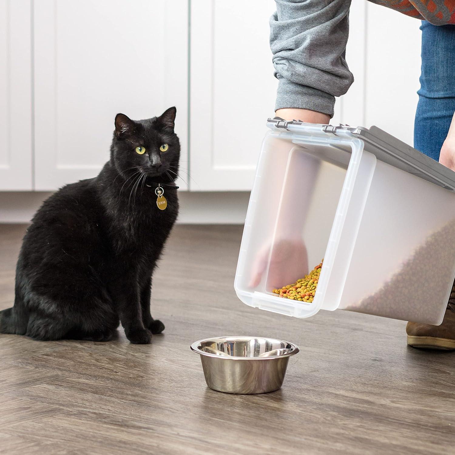 IRIS Airtight Pet Food Storage Containers