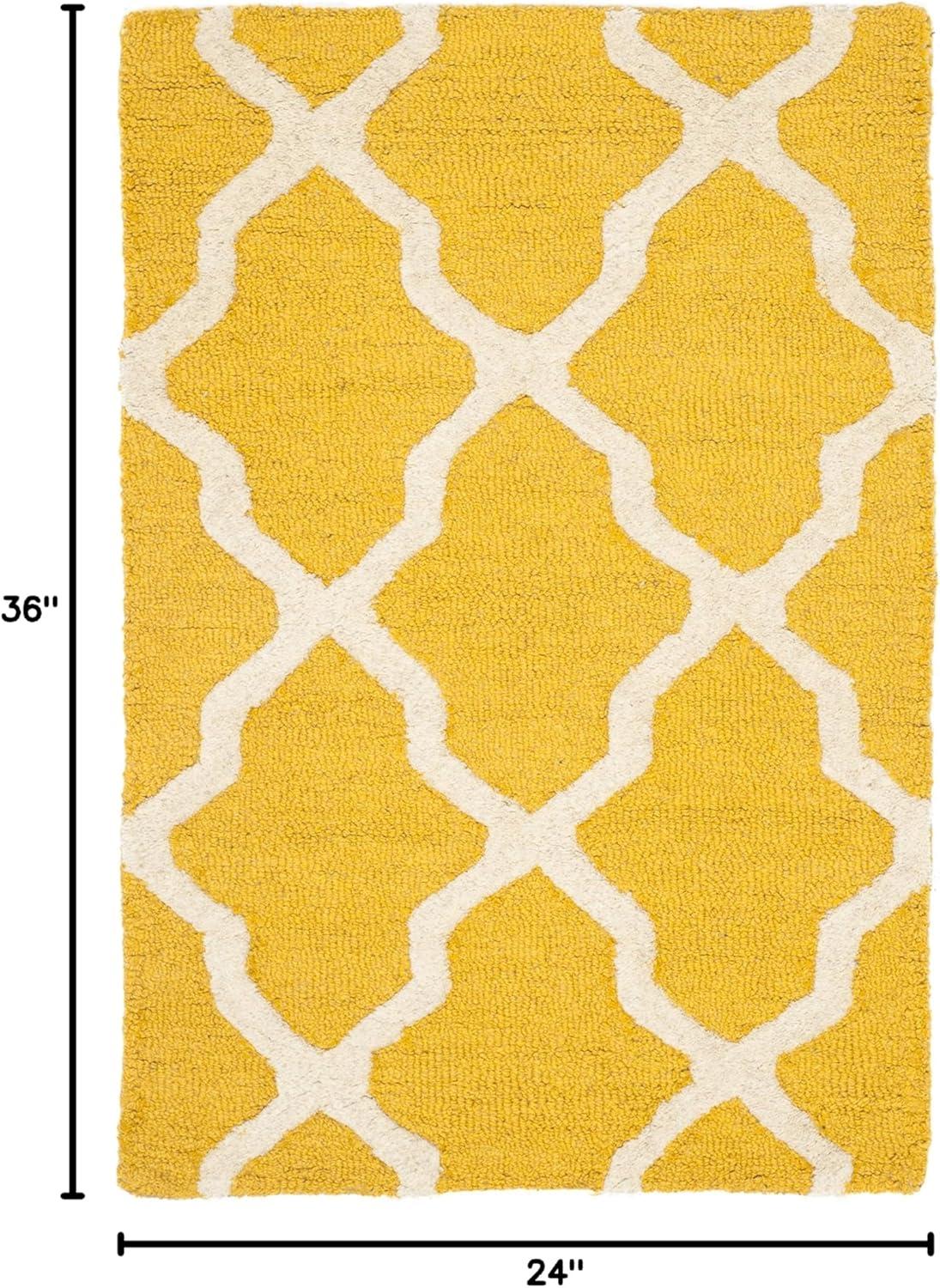 SAFAVIEH Cambridge Liam Geometric Wool Area Rug, Gold/Ivory, 2' x 3'