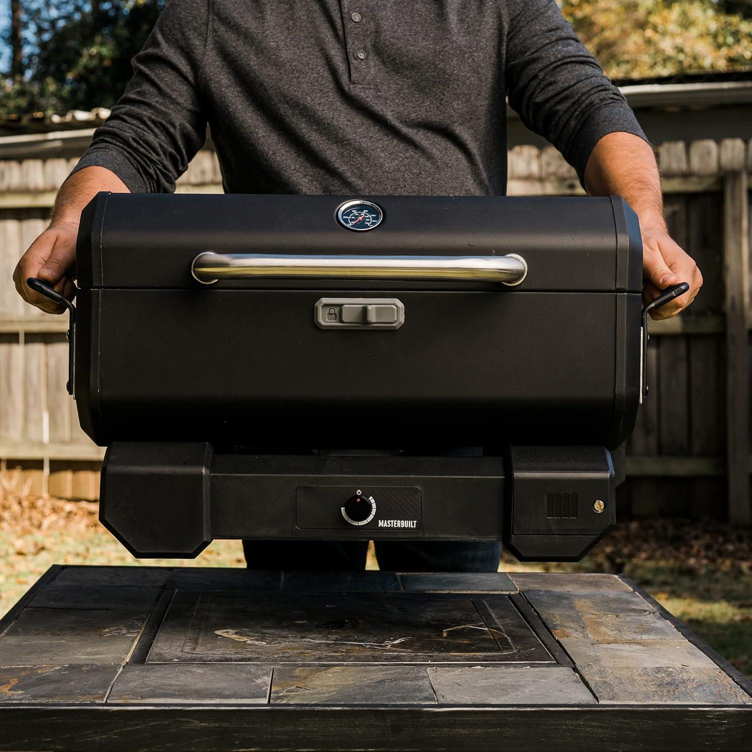 Masterbuilt 28"" Portable Charcoal Grill