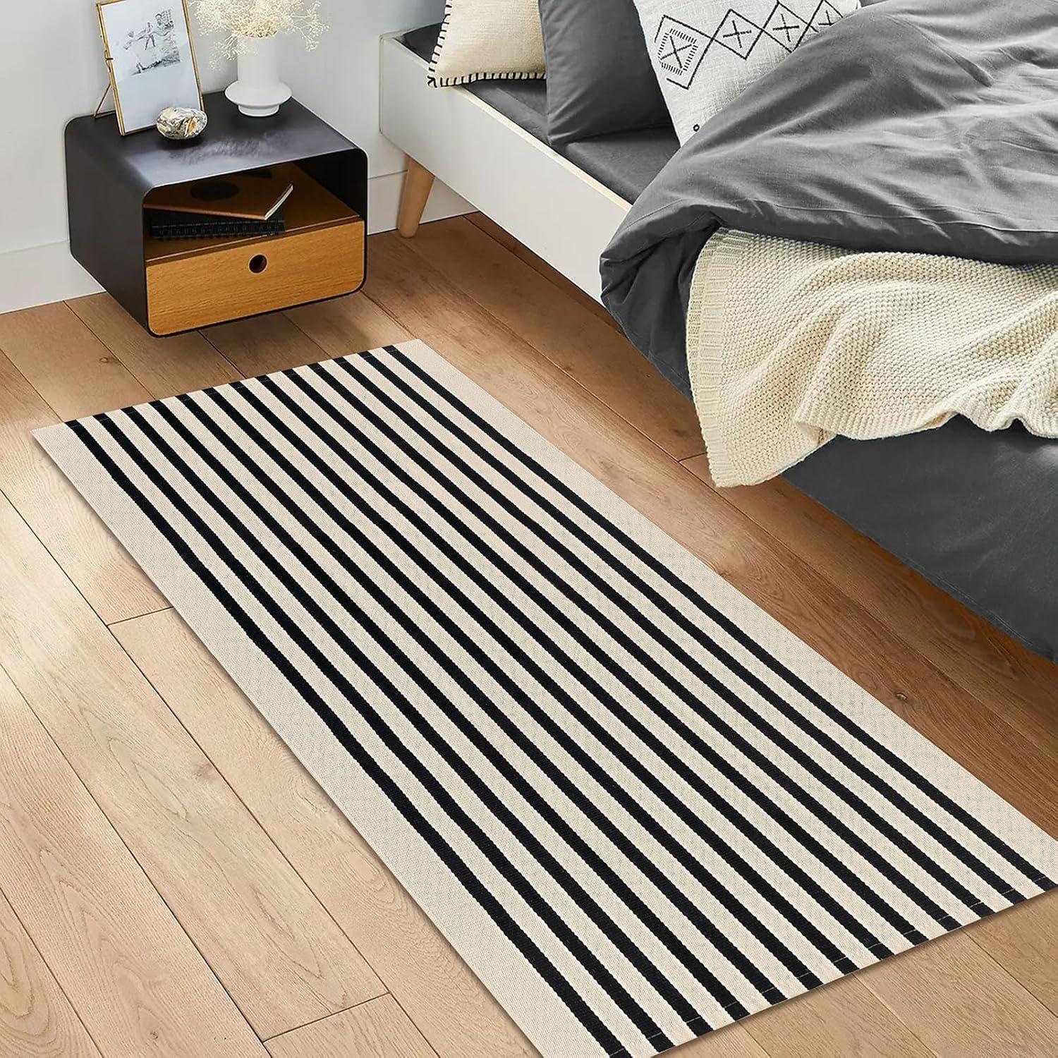 IOHOUZE Navy and White Striped Rug 2'x3' Front Door Rugs, Small Washable Area Rug for Front Porch, Spring Summer Doormats Outdoor Indoor, Cotton Rugs for Entryway Porch Entrance
