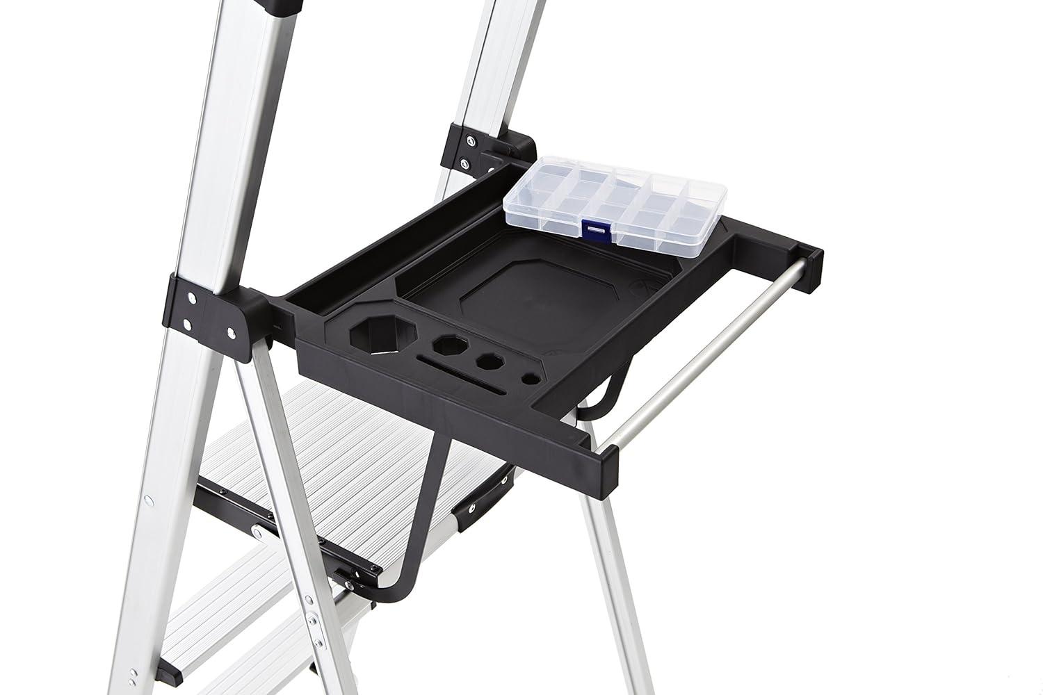 Lightweight Silver Aluminum 3-Step Foldable Ladder with Tray