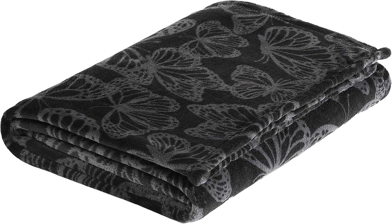 Betsey Johnson Betsey Johnson Signature Solid Reversible Comforter Set