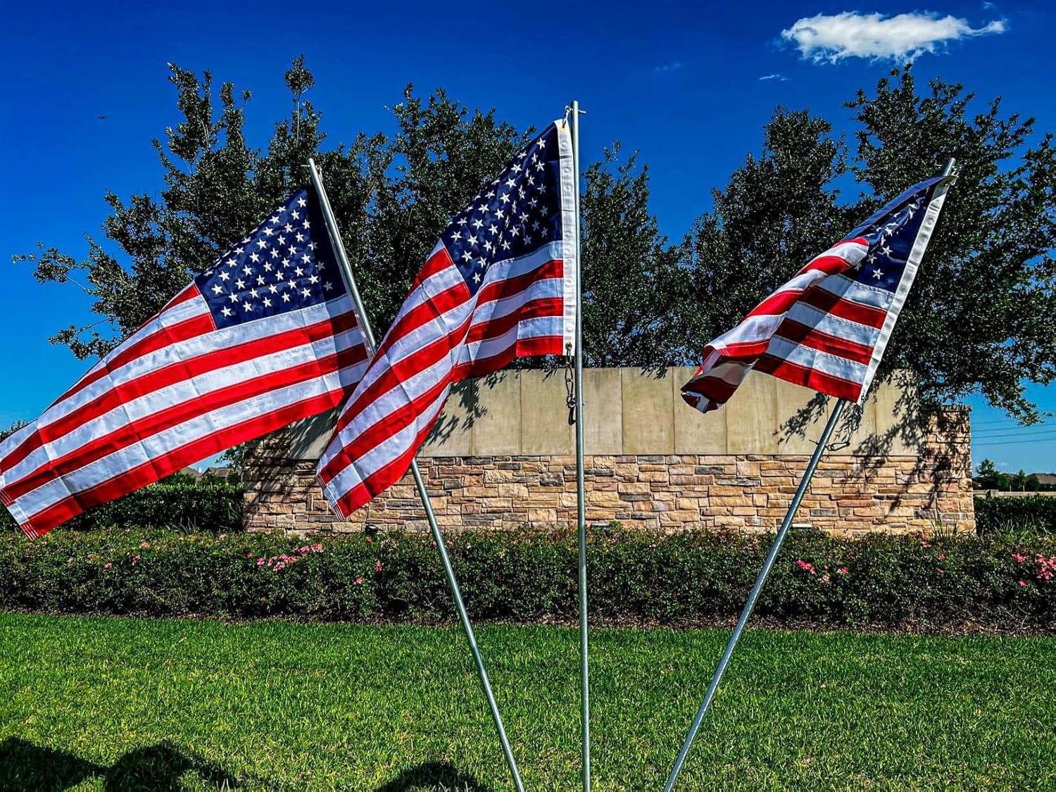 American flag USA flag 3x5FT-Embroidered Stars Flag Double Stitched Sewn Stripes Outdoors Indoors Heavy Duty flag Brass Grommets Banner