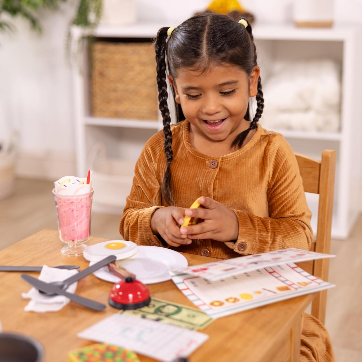 Melissa & Doug Melissa & Doug Star Diner Restaurant Play Set