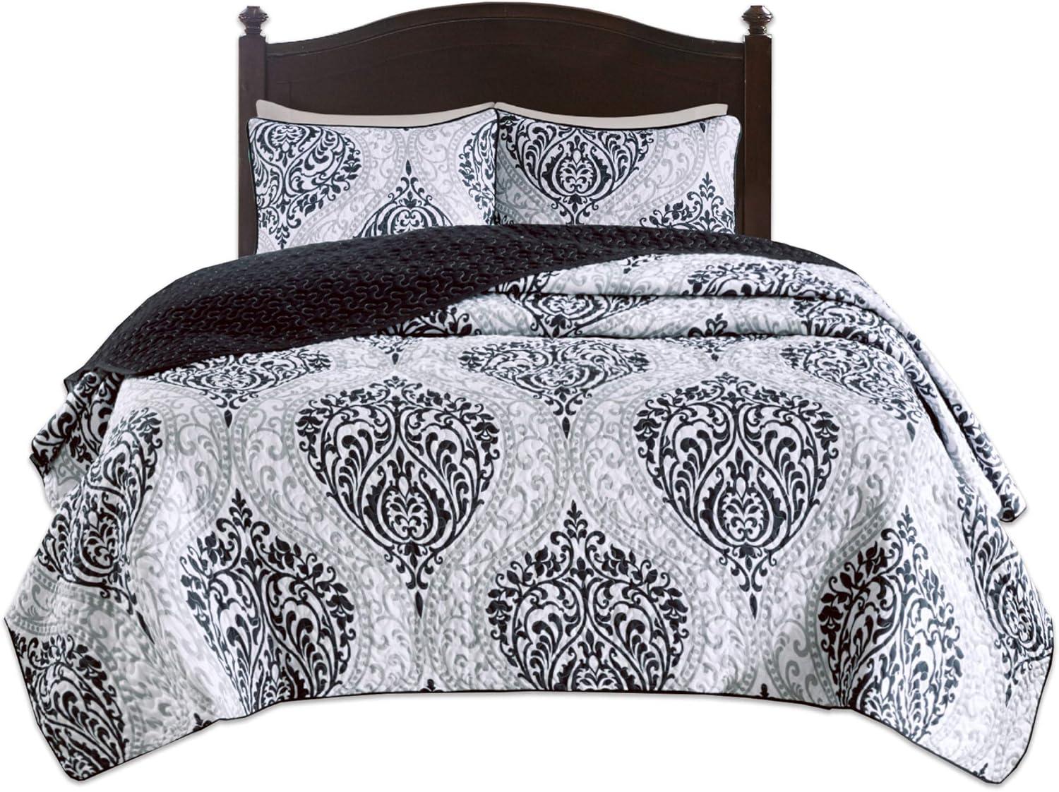 Comfort Spaces Full/Queen Quilt Set 3-Piece Black/White Printed Damask Breathable Lightweight Summer Comforter Set