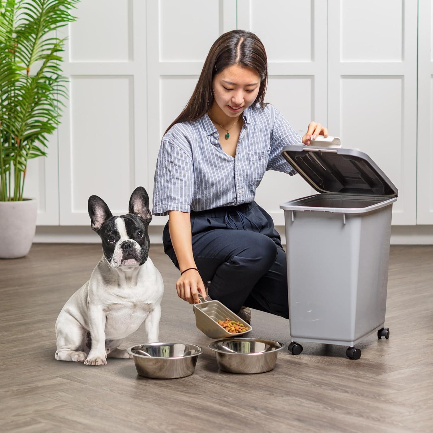 IRIS USA 40lbs Dog Food Storage Container with Wheels, 2-Cup Scoop, Gray/Dark Gray