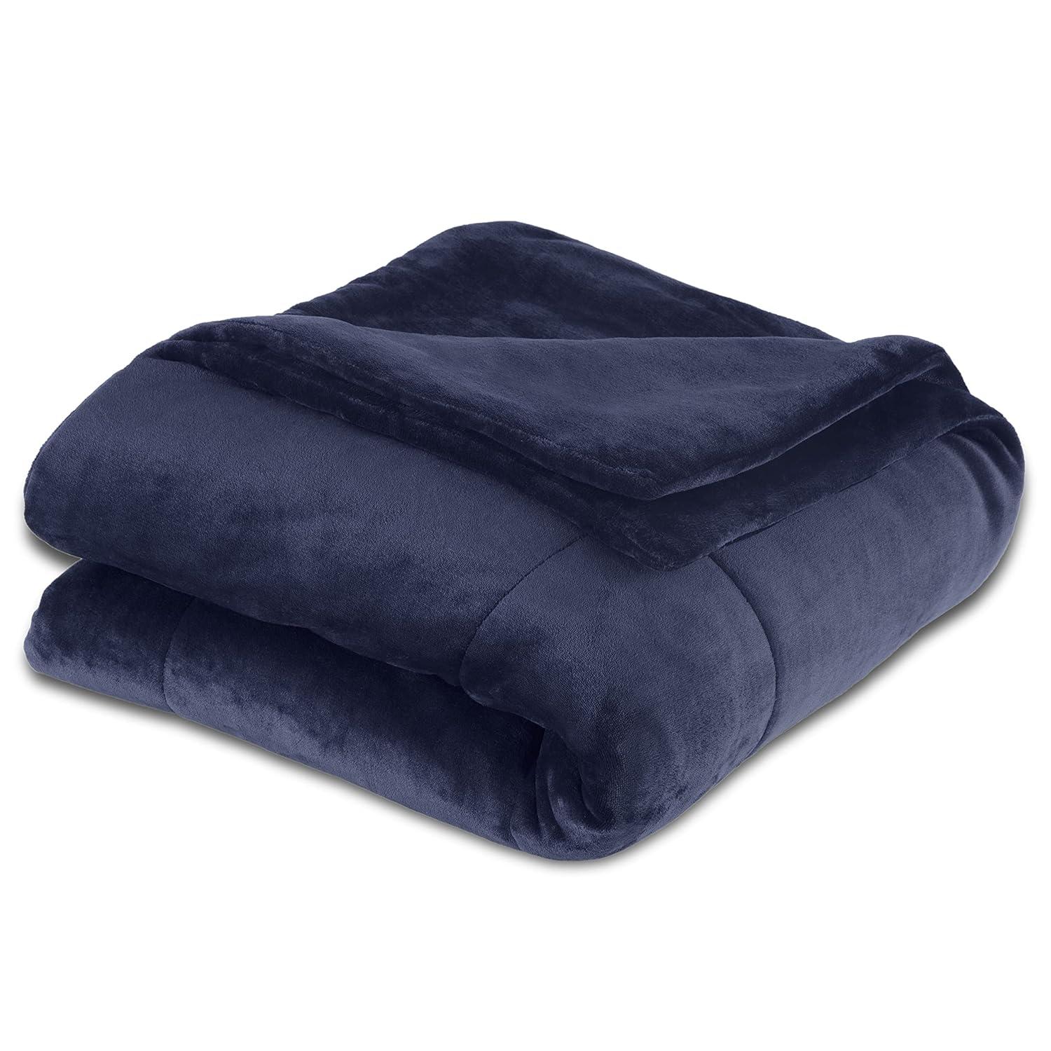 Vellux Vellux PlushLux Filled Blanket