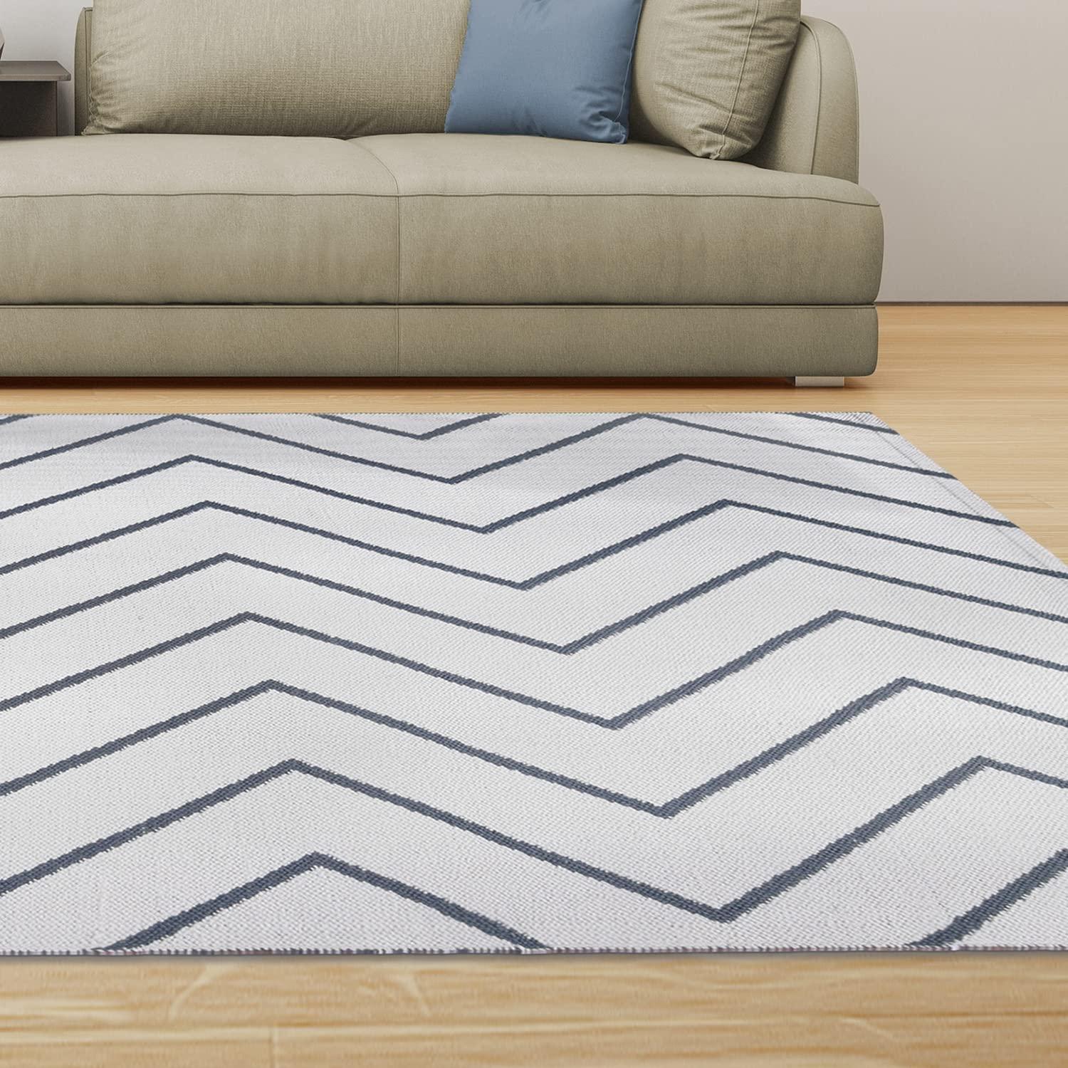 Kent Modern Chevron Zig-Zag Indoor/ Outdoor Area Rug By Haus & Home Ivory