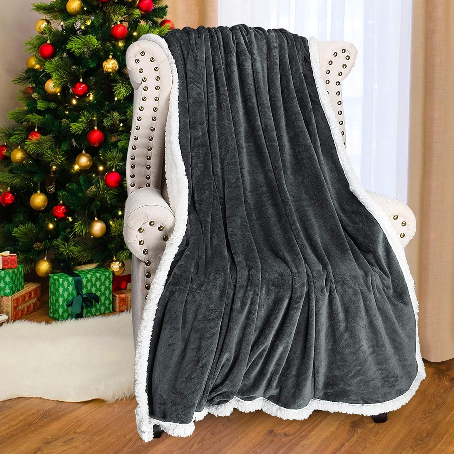 Catalonia Catalonia Sherpa Throw Blanket, Super Soft Fuzzy Plush Bed Throw TV Blanket, 50" x 60", Holiday Throw