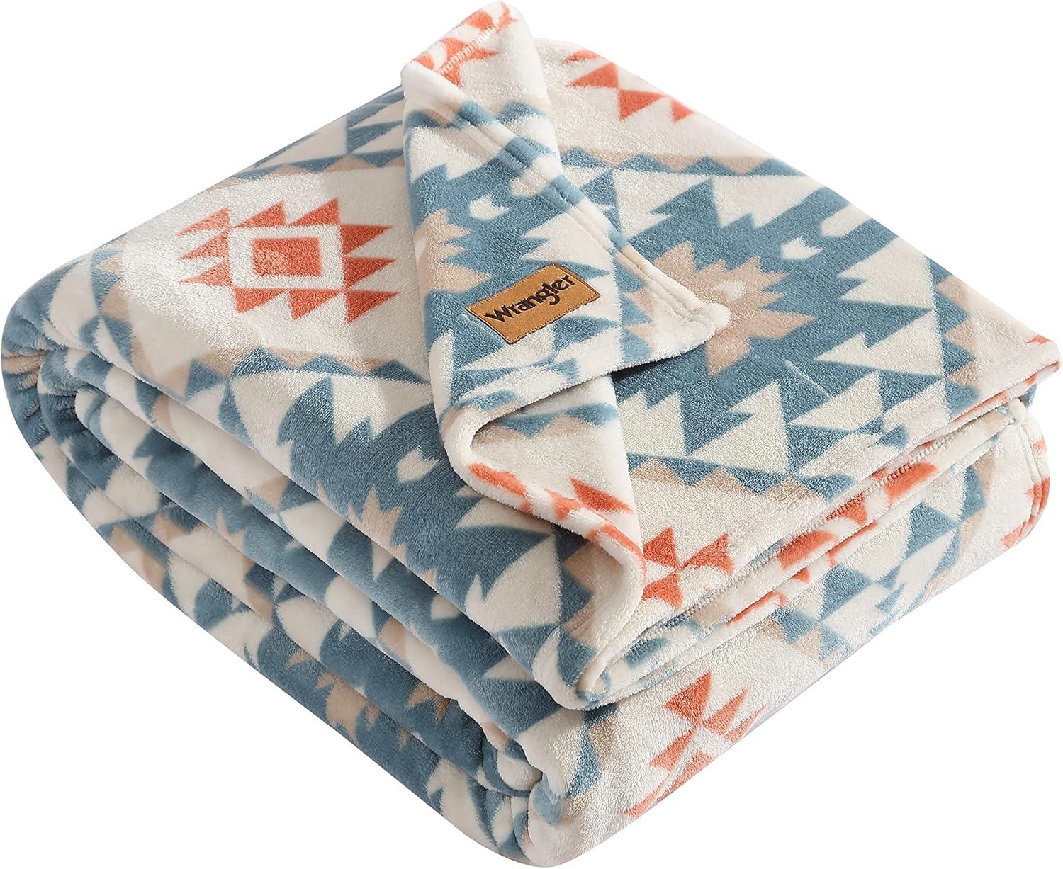 Dakota Blue and White Reversible Fleece Full Blanket