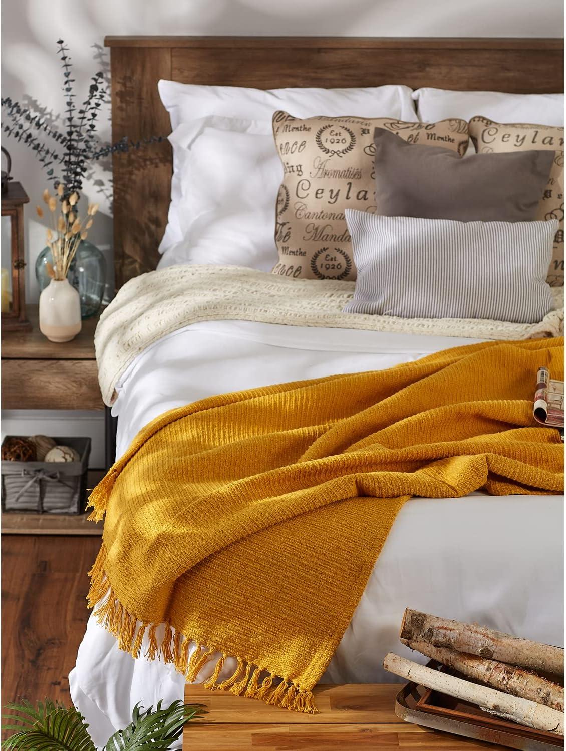 Honey Gold Ribbed Cotton Throw Blanket with Fringe, 50x60