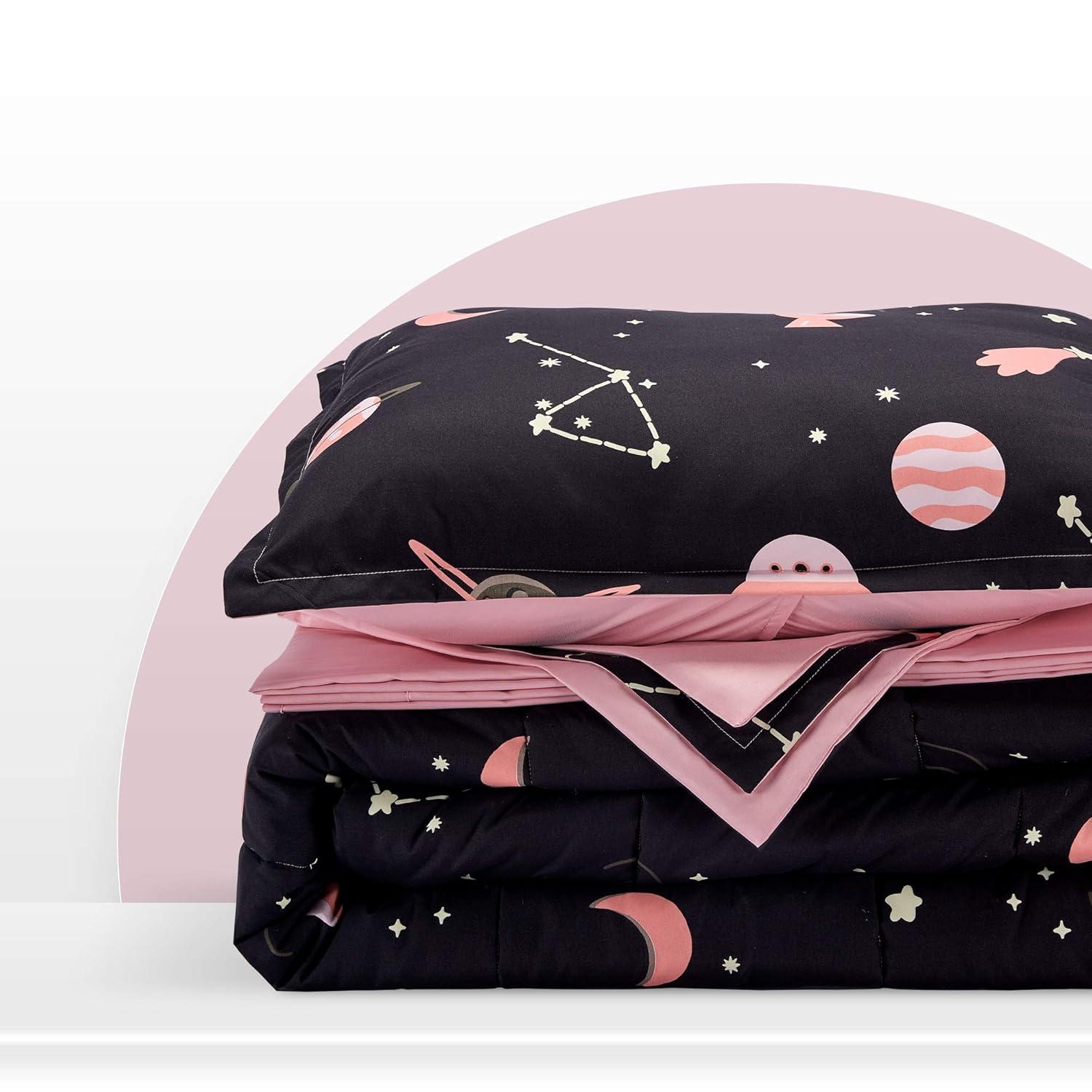 Sleep Zone Galaxy Bedding Set