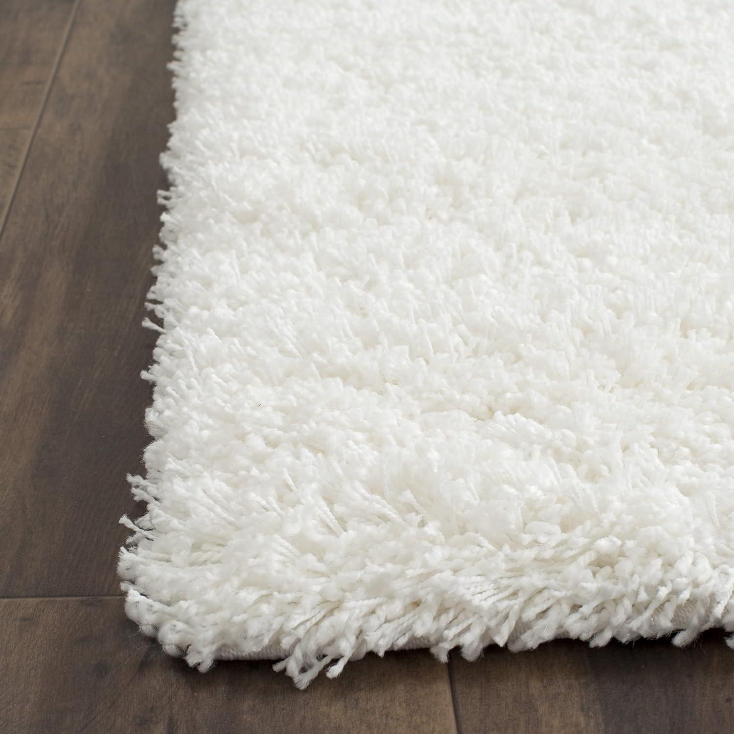 Shag SG151 Power Loomed Indoor Accent Rug - White - 3'x5' - Safavieh.