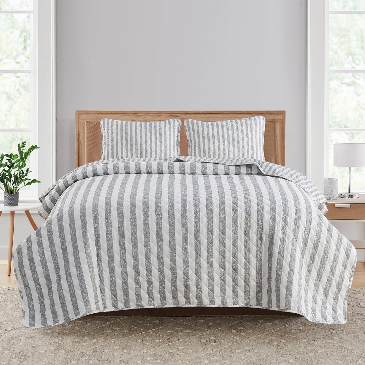Market & Place Sofia No Striped Quilt Set