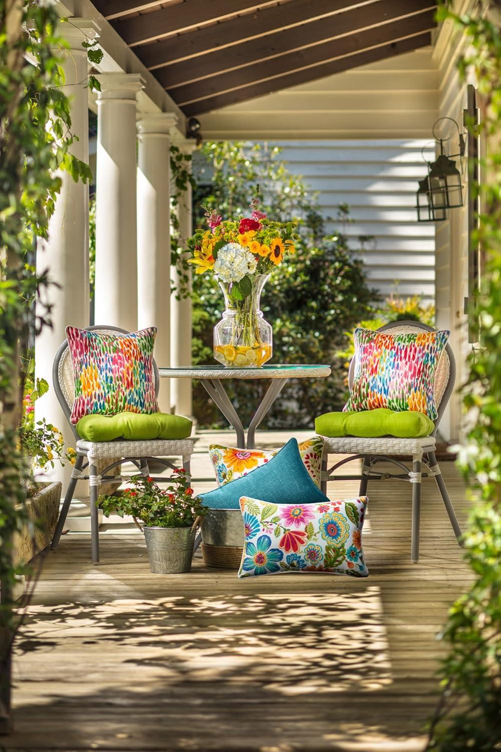 Pillow Perfect Floral Indoor/Outdoor Reversible Throw Pillow (Set of 2)