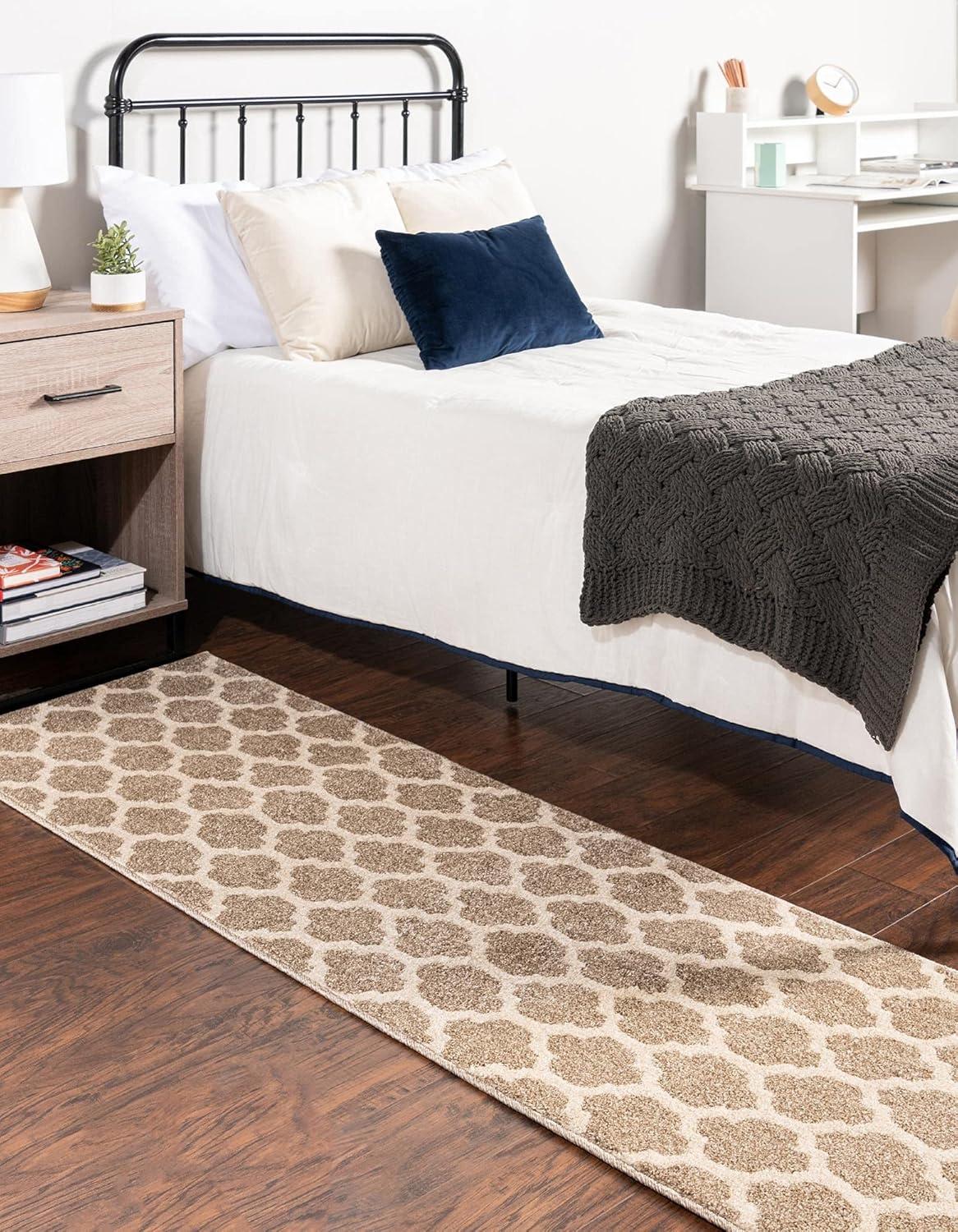 Unique Loom 2' 7 x 8' 0 Trellis Philadelphia Light Brown Area Rug