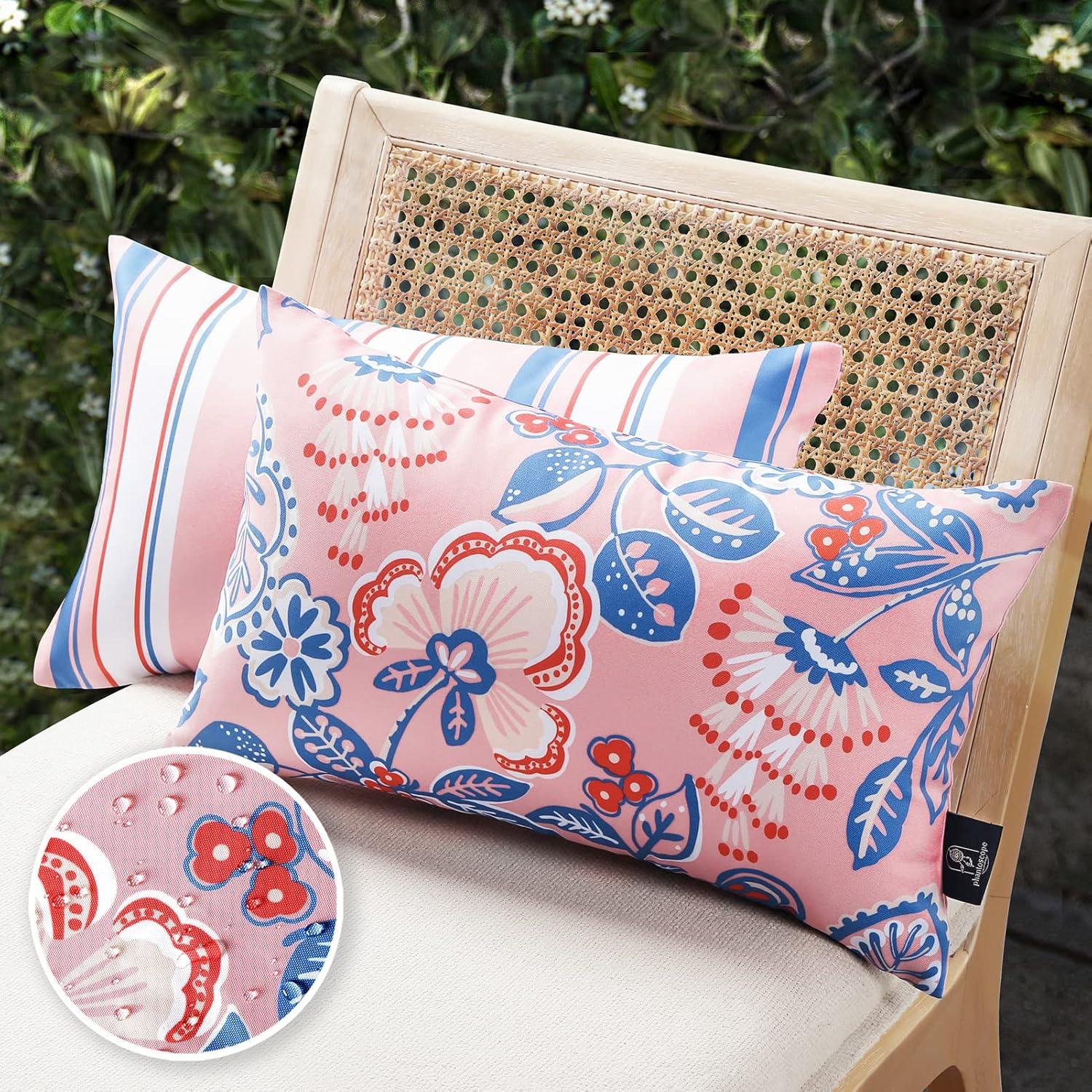 Phantoscope Outdoor Floral Colleciton Indoor/Outdoor Reversible Throw Pillow (Set of 2)