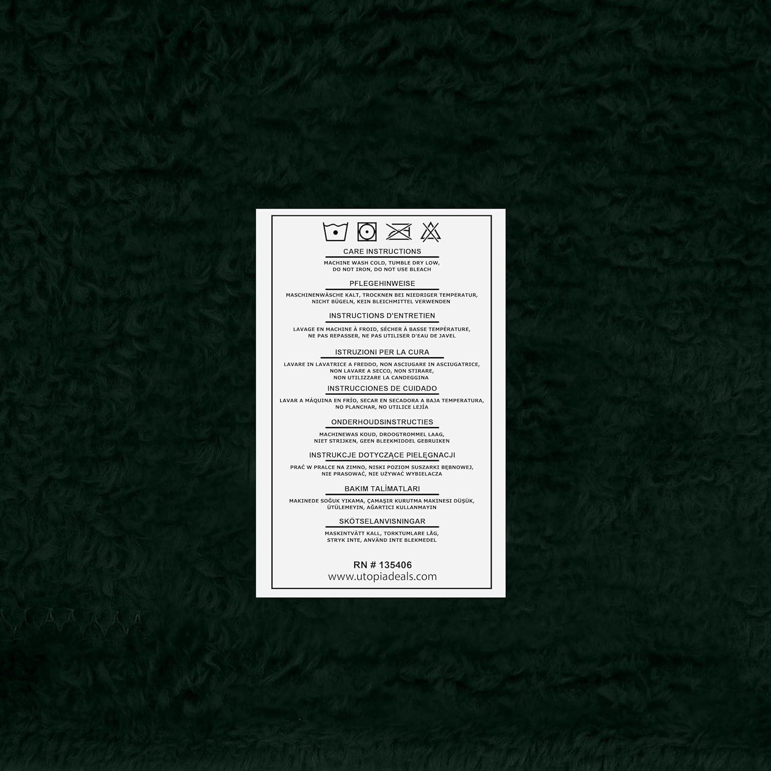 Utopia Bedding Fleece Blanket Throw Size Forest Green 300GSM Luxury Anti-Static Fuzzy Soft Microfiber Blanket for Couch, Sofa and Bed (60x50 Inch)