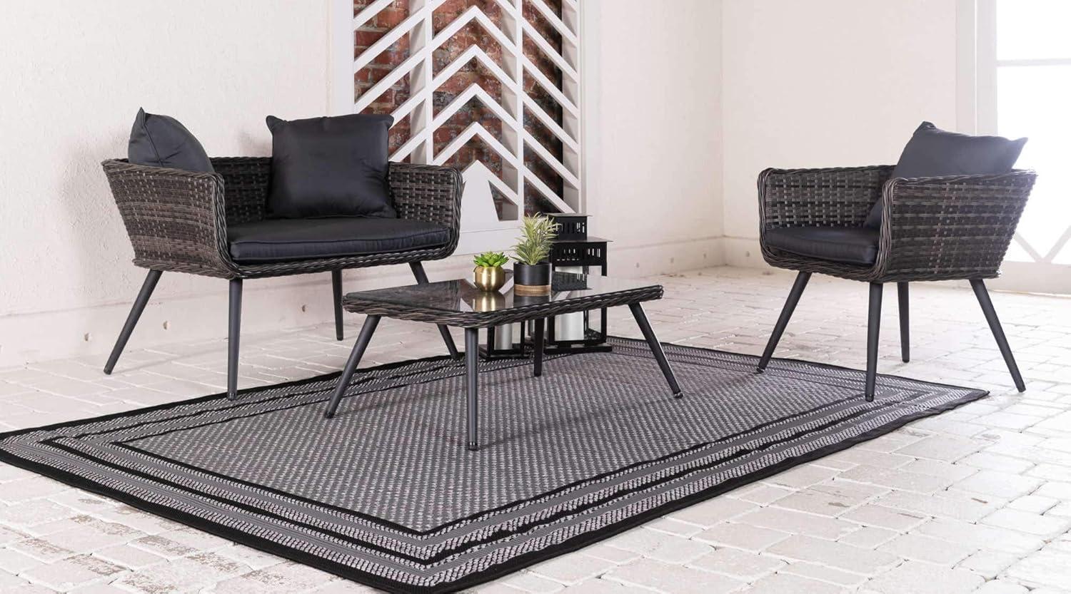 Unique Loom Multi Border Outdoor 5 x 8 (ft) Loomed Polypropylene Gray/Black Rectangular Indoor/Outdoor Geometric Area rug