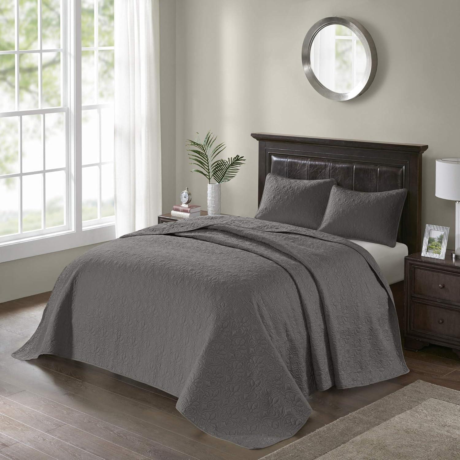 Cottage Charm Dark Grey Reversible Queen Bedspread Set with Classic Stitch