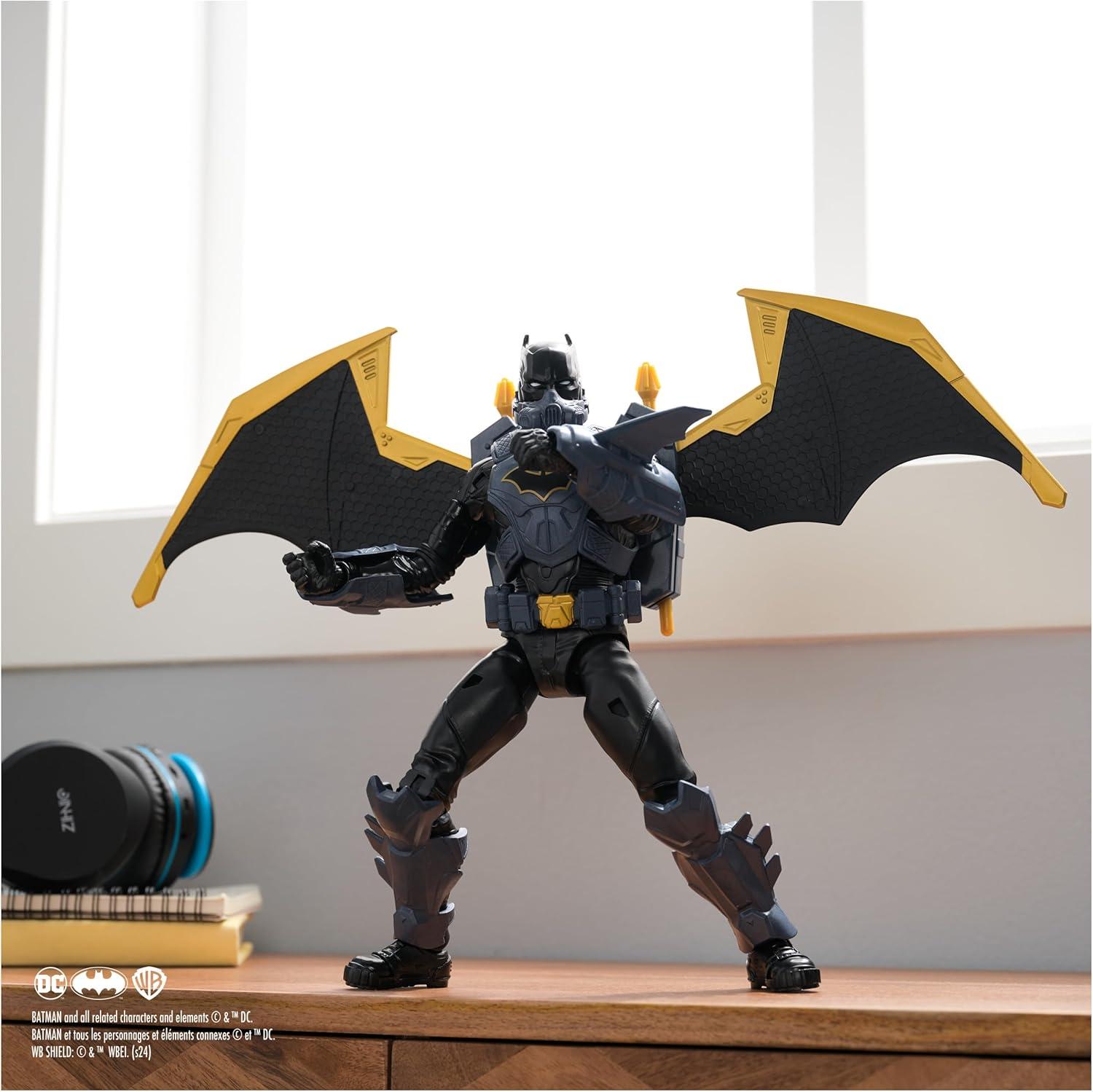 DC Comics Batman Adventures, 30-centimetre Night Sky Batman Action Figure with Expandable Wings