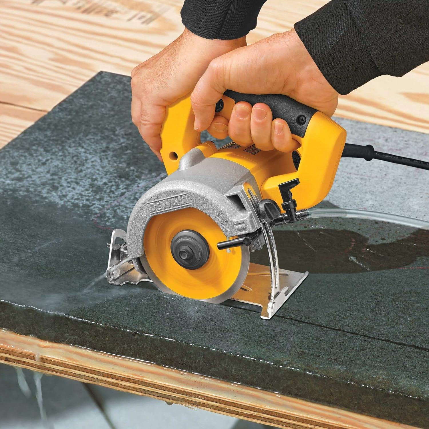 DEWALT 4-3/8-Inch Wet/Dry Handheld Tile Cutter with Diamond Blade