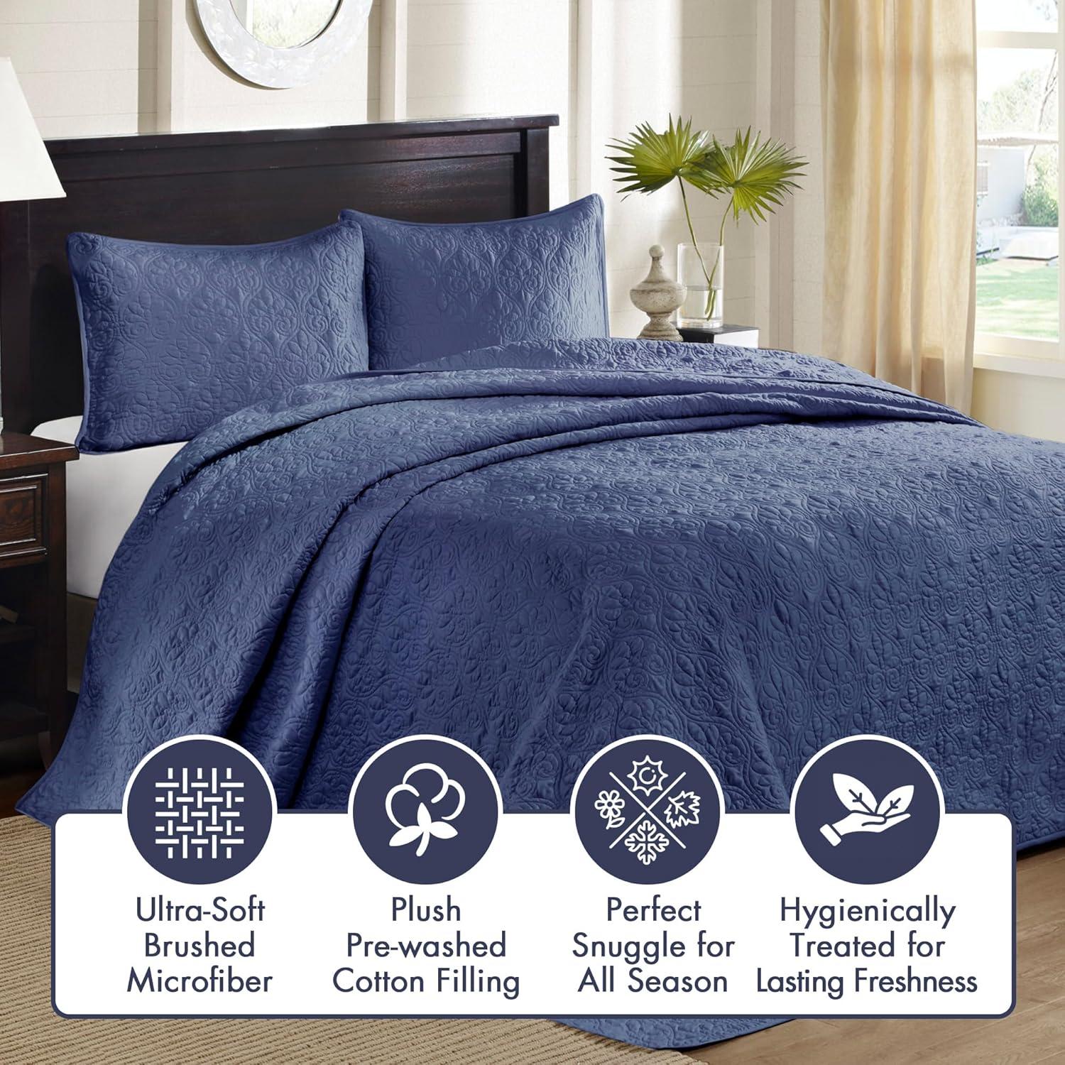 Quebec Reversible Bedspread Set