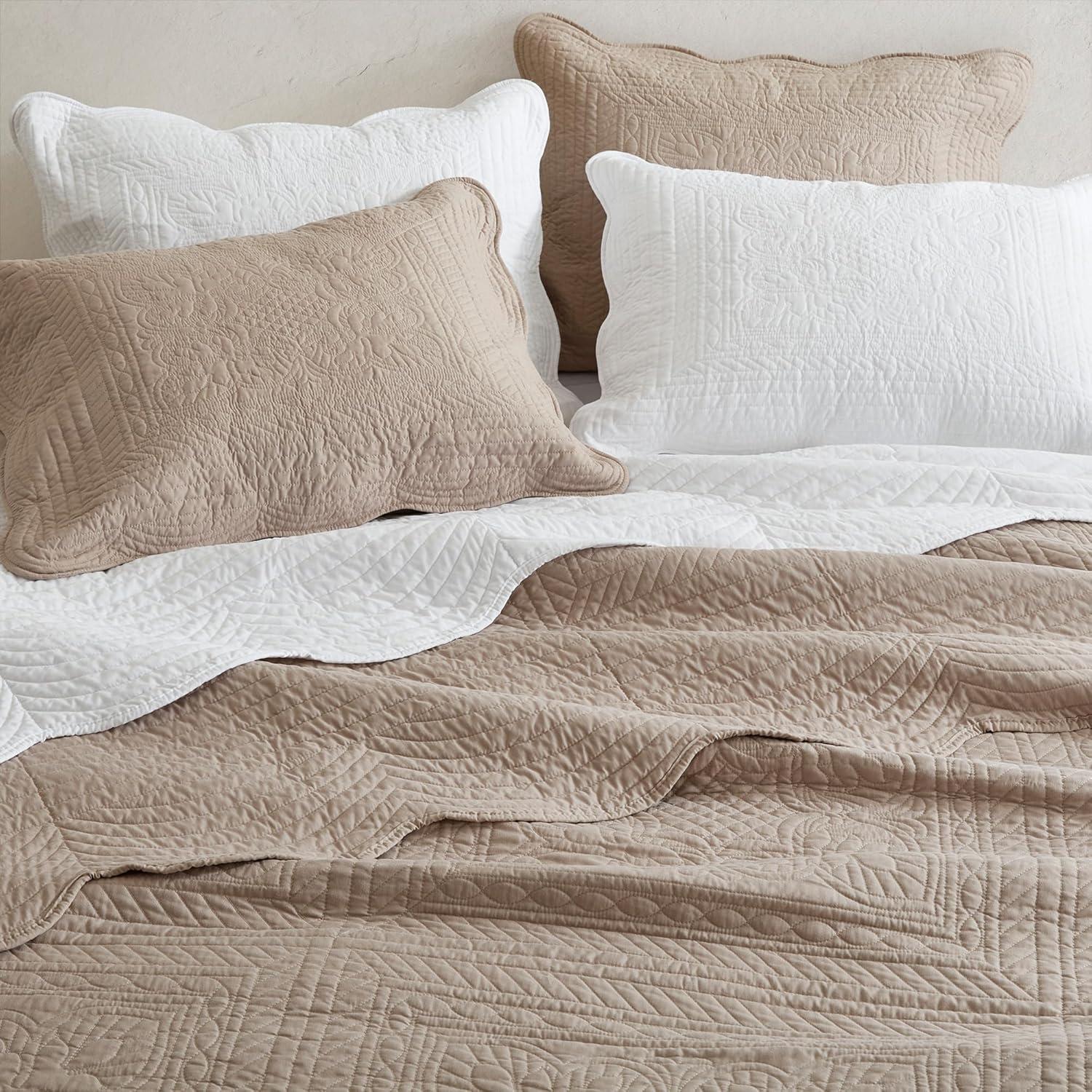 Madison Park Tuscany Scalloped Edge Quilt Set