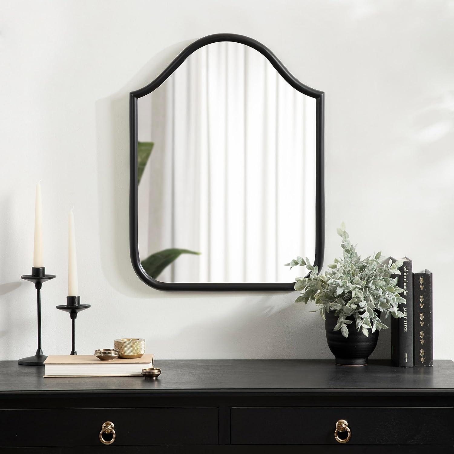 Kate and Laurel Fellows Scallop Arched Wall Mirror, 18 x 24, Black, Traditional Decorative Metal Mirror with Bold Arch Shape and Vintage-Inspired Frame Design