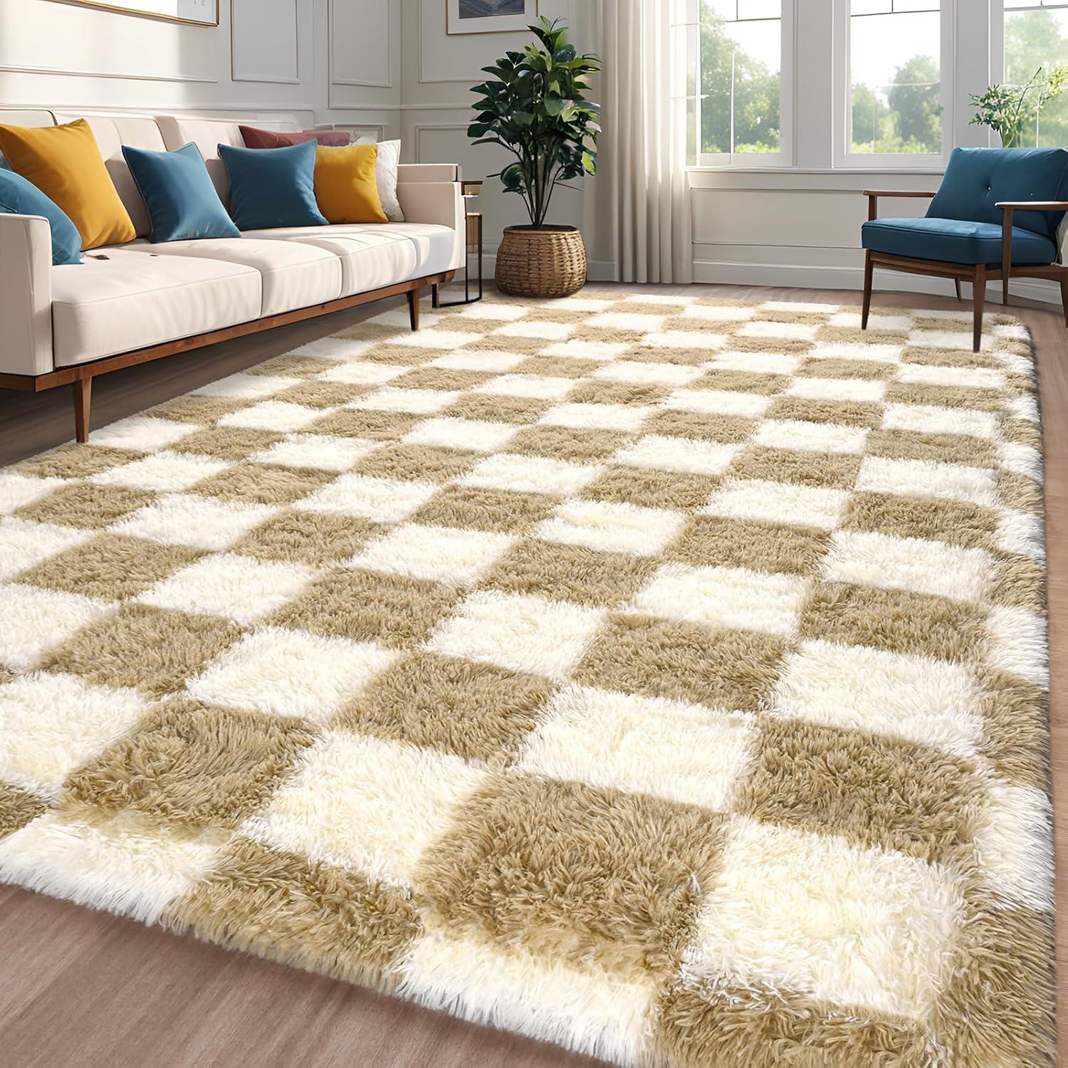 Corrigan Studio® Haylee Super Lightweight Plastic Straw Rug Checkered Black/White Outdoor Area Rug