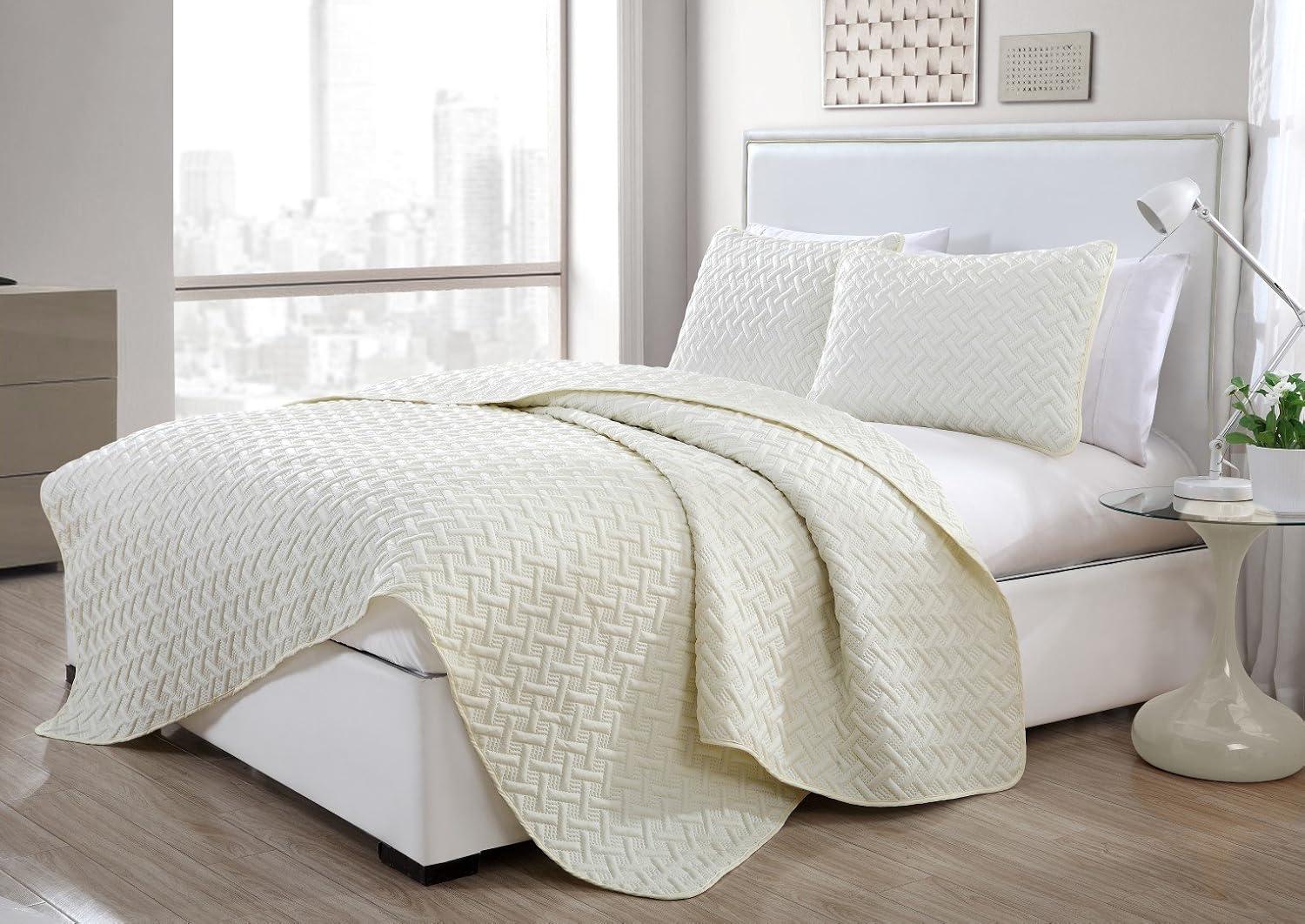 Nina Embossed Basketweave Quilt Set