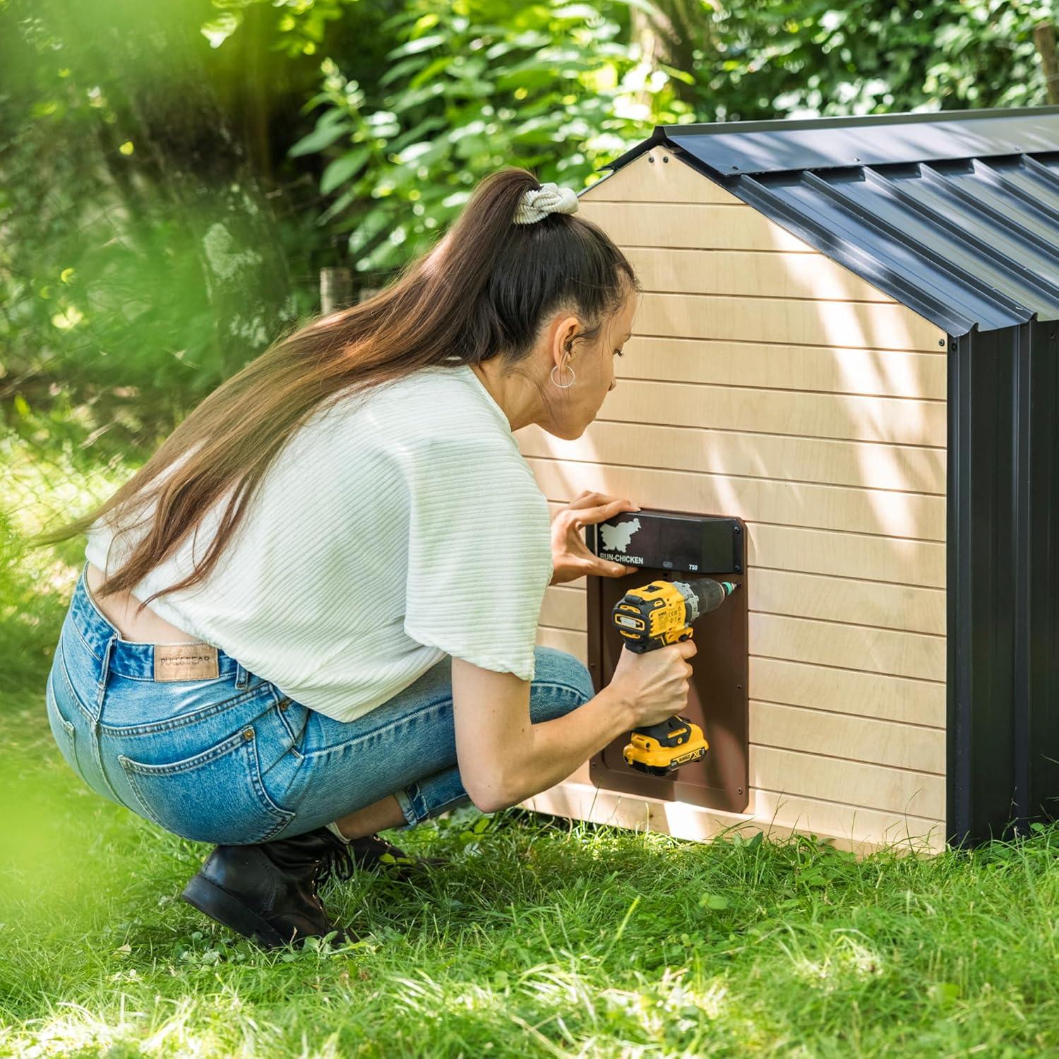 RUN-CHICKEN Door T50 – Automatic Chicken Coop Door Opener, Battery Powered & Weatherproof Aluminum, Smart App & Timer Control, Predator Proof, Easy Install, Reliable All-Season Performance (Brown)