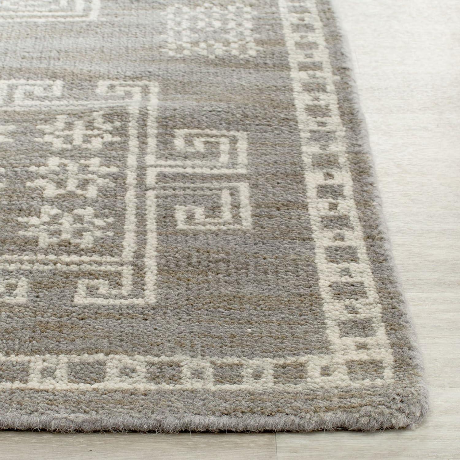 Kenya KNY635 Hand Knotted Area Rug  - Safavieh