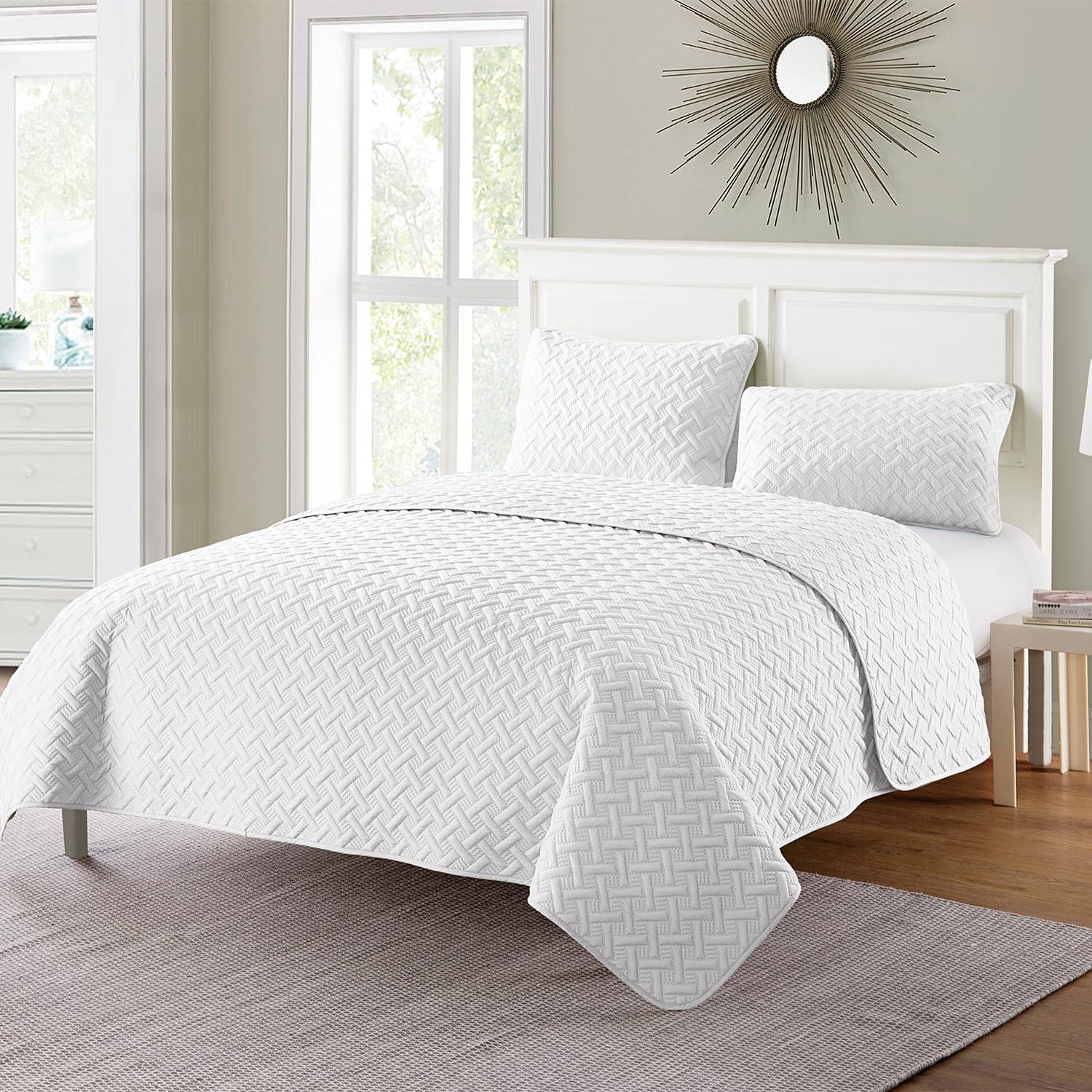 Nina Embossed Basketweave Quilt Set