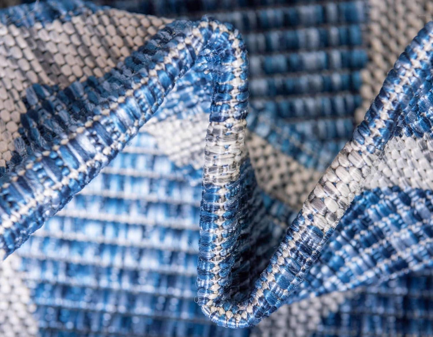 Unique Loom 5' 1 x 8' 0 Rectangle Indoor/Outdoor Safari Blue Area Rug