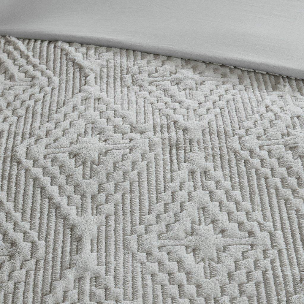 Woolrich Woolrich Teton Embroidered Plush Quilt Set