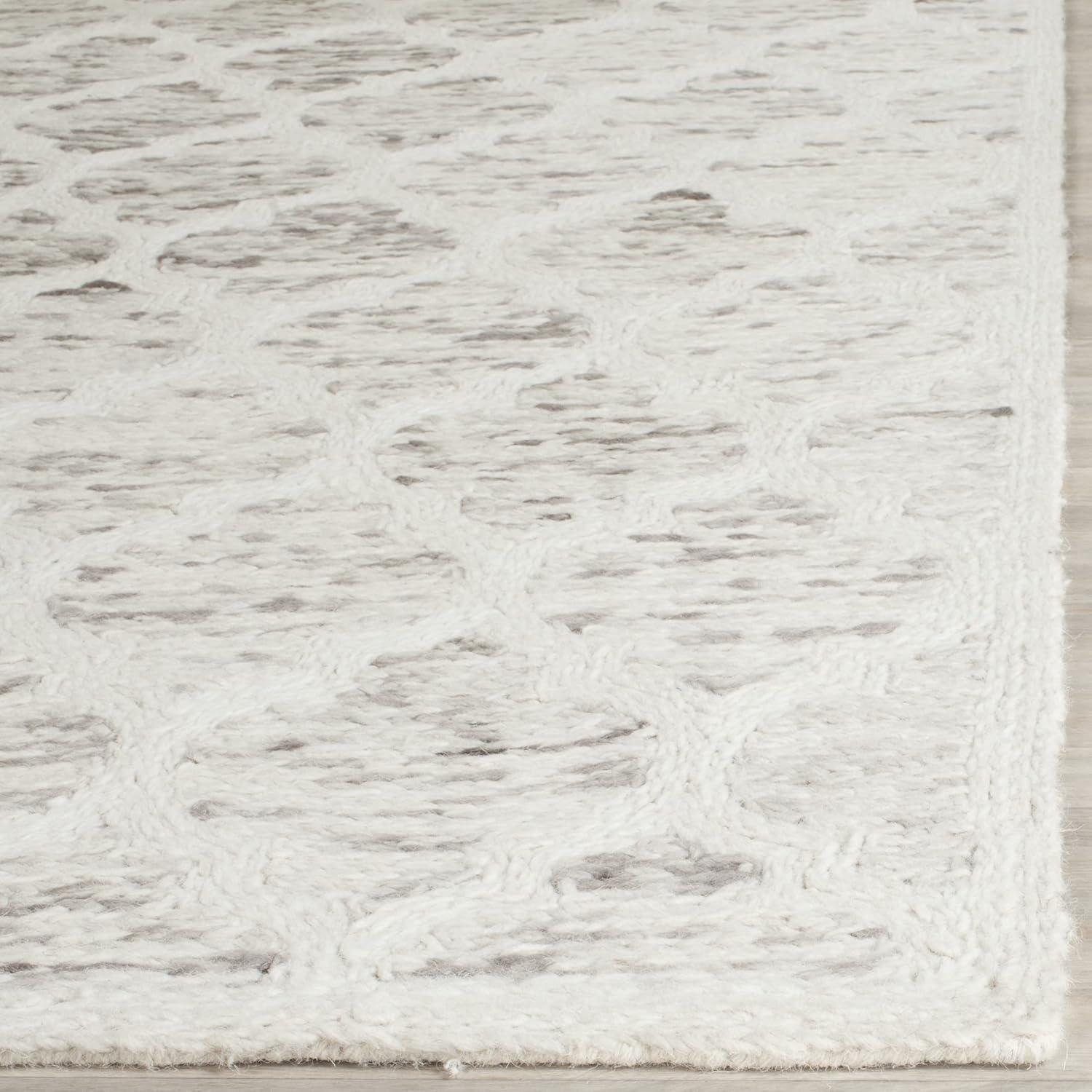Himalaya HIM121 Hand Loomed Area Rug - Grey/Ivory - 5'x8' - Safavieh.