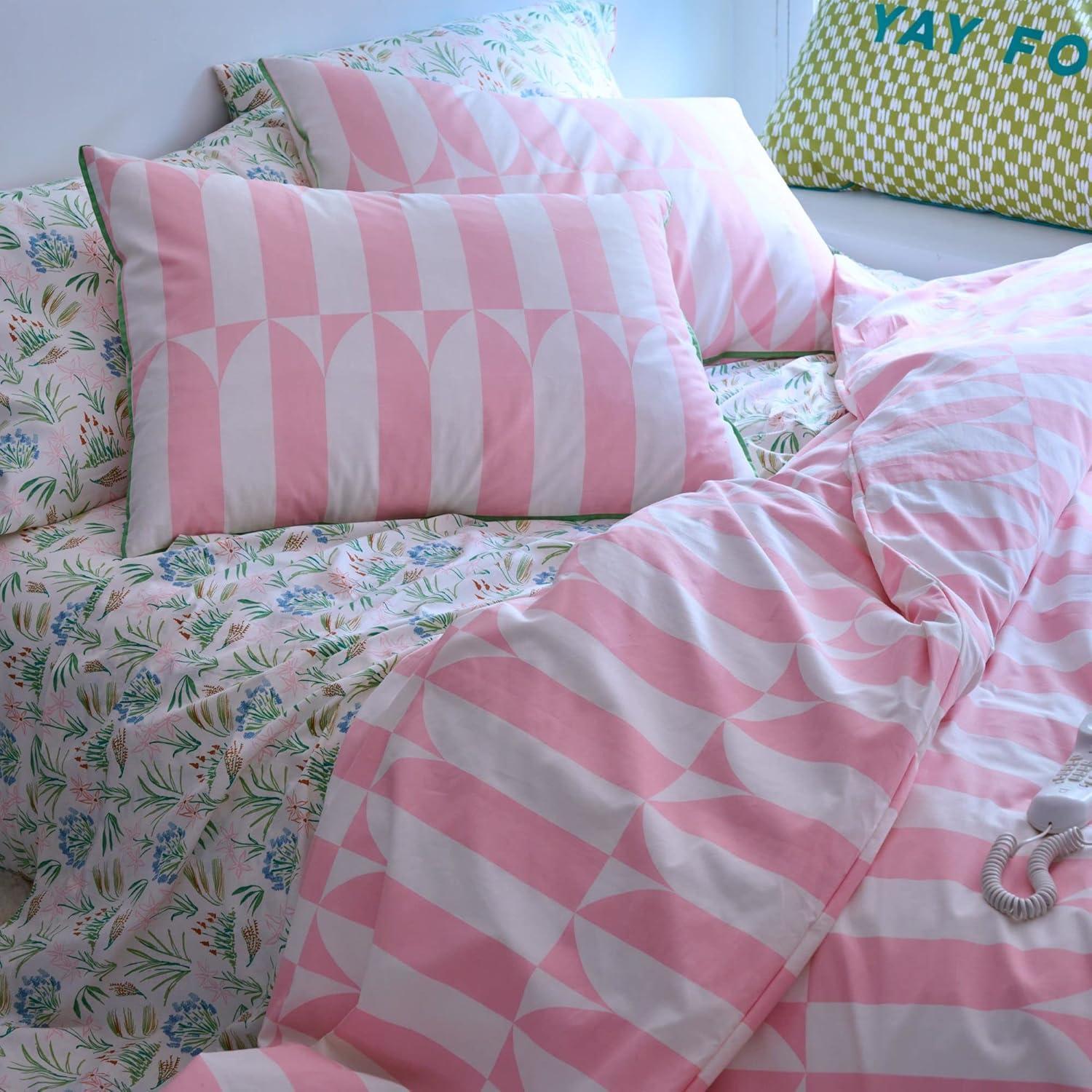 Novogratz by Utica  Waverly Pink Standard Cotton Comforter Set