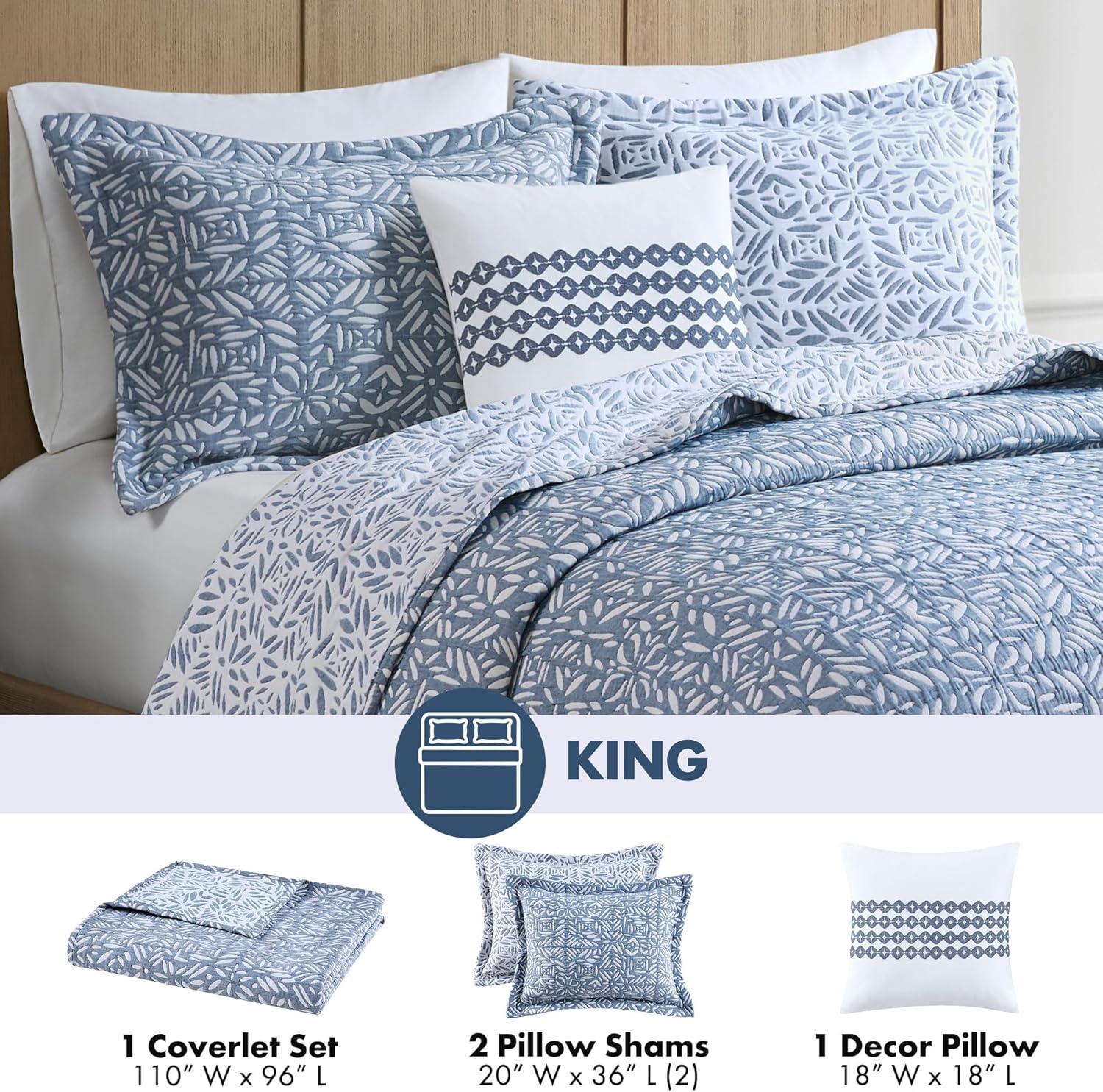 Blue Reversible Cotton King Quilt Set with Embroidered Pillow