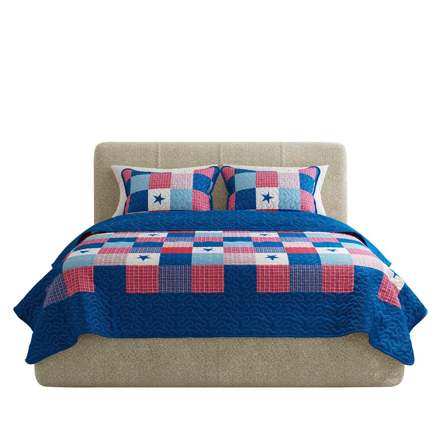 Lavish Home Caroline Quilt Set - Microfiber Americana Stars and Plaid Patchwork Bedding with 2 Pillow Shams
