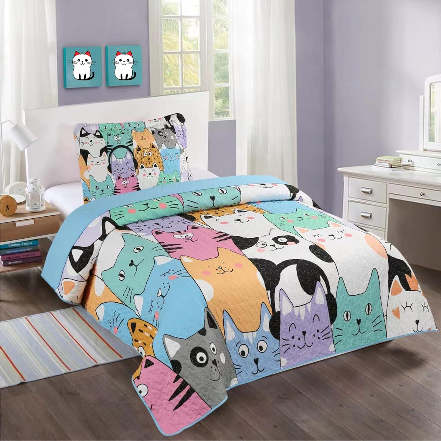 Blue Cat Twin Size Reversible Kids Quilt Set