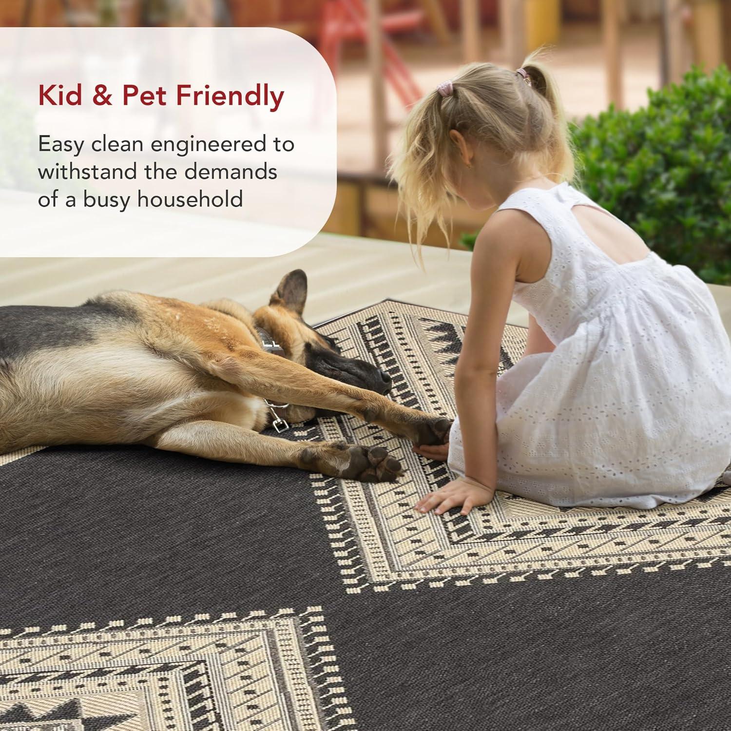 Nuloom Landry Geometric 2x8 Indoor/Outdoor Runner Rug for Living Room Patio Deck Front Porch Entryway Hallway Kitchen, Charcoal/Ivory