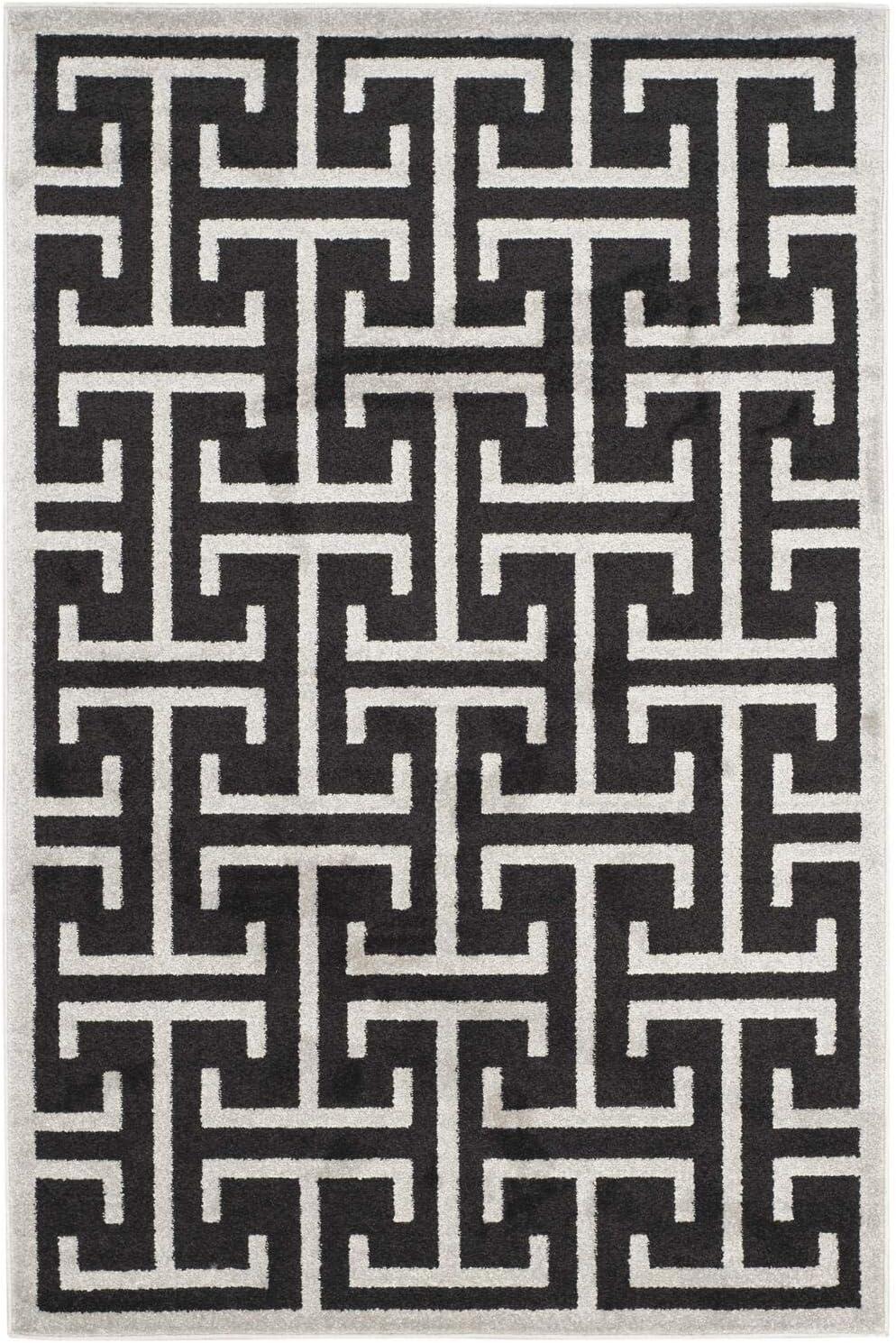 Anthracite and Light Grey Geometric 4' x 6' Area Rug