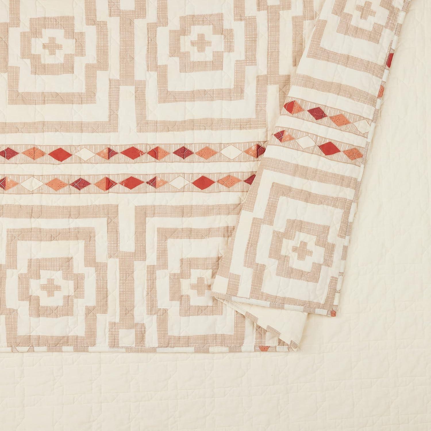 Jungalow Hypnotic Quilt Set