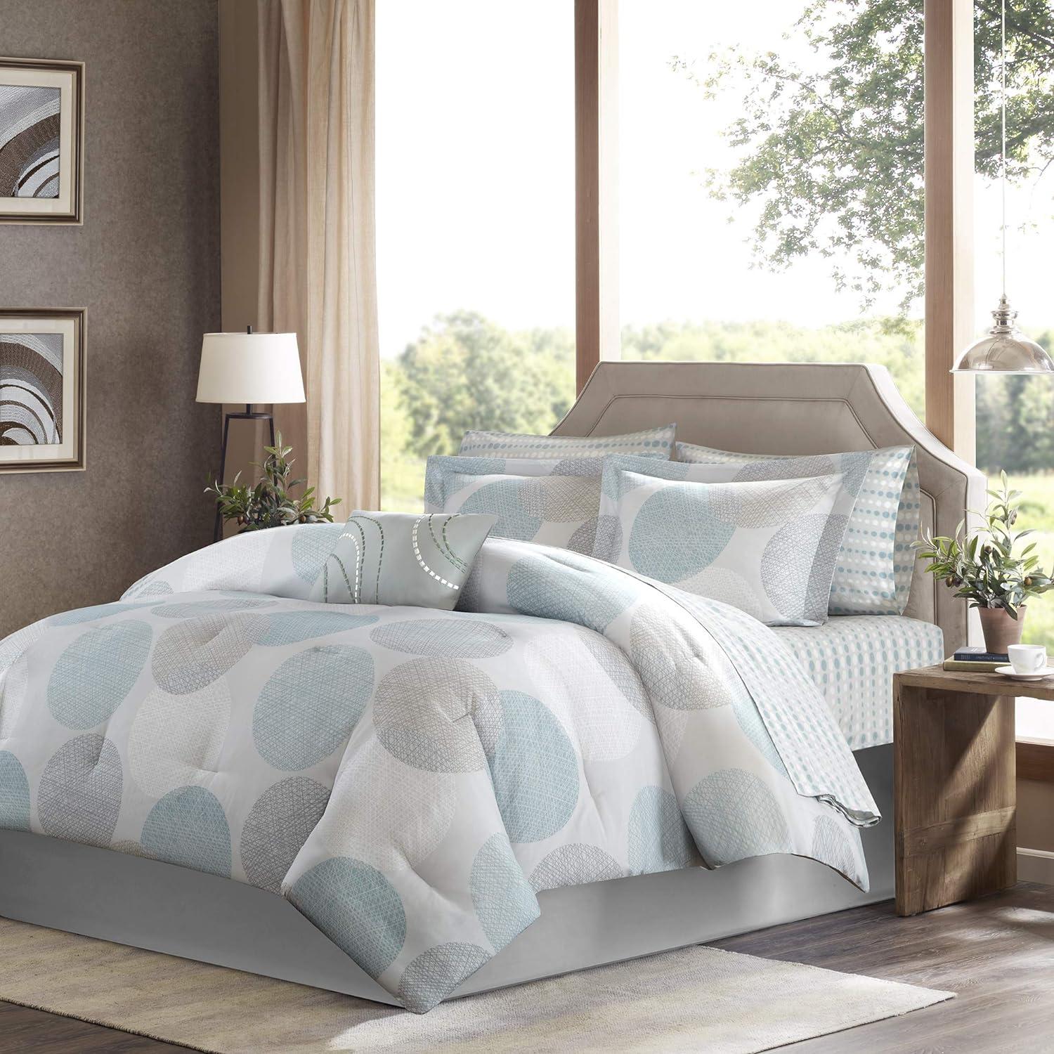 Cabrillo Complete Comforter & Sheet Set