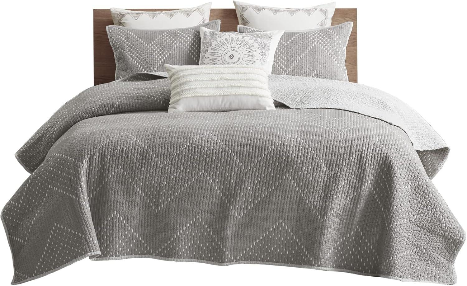 INK+IVY Pomona Winnie Embroidered Cotton 3 Piece Quilt Set