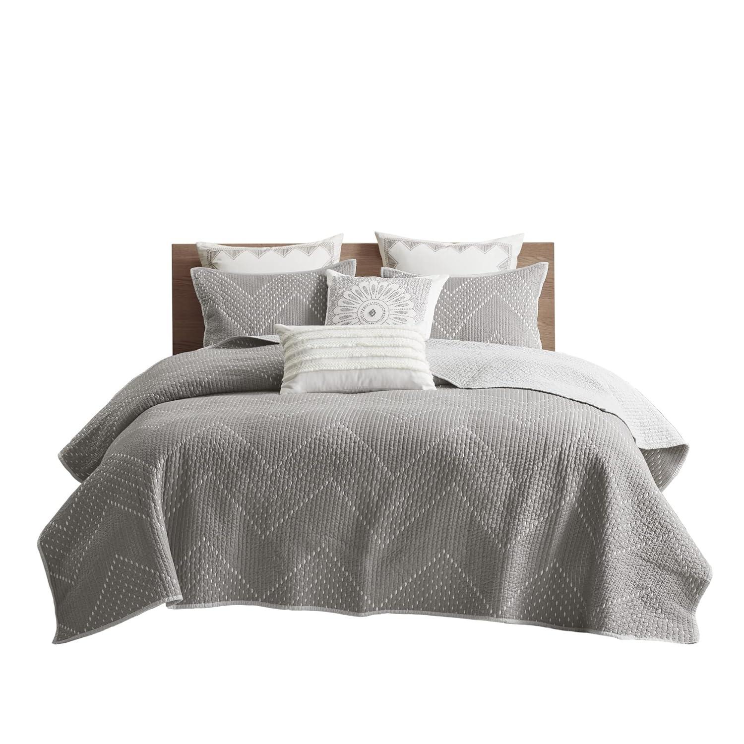 INK+IVY Pomona Winnie Embroidered Cotton 3 Piece Quilt Set