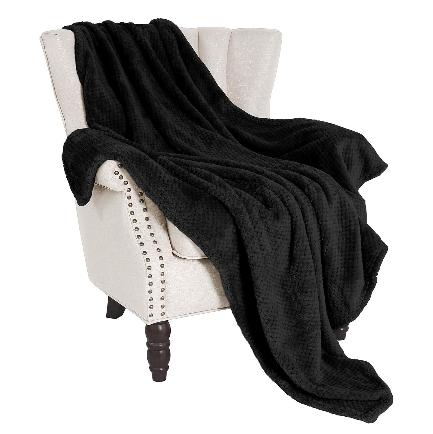 Exclusivo Mezcla Waffle Textured Extra Large Fleece Blanket, Super Soft and Warm Throw Blanket for Couch, Sofa and Bed (Black, 50"x70")-Cozy, Fuzzy and Lightweight